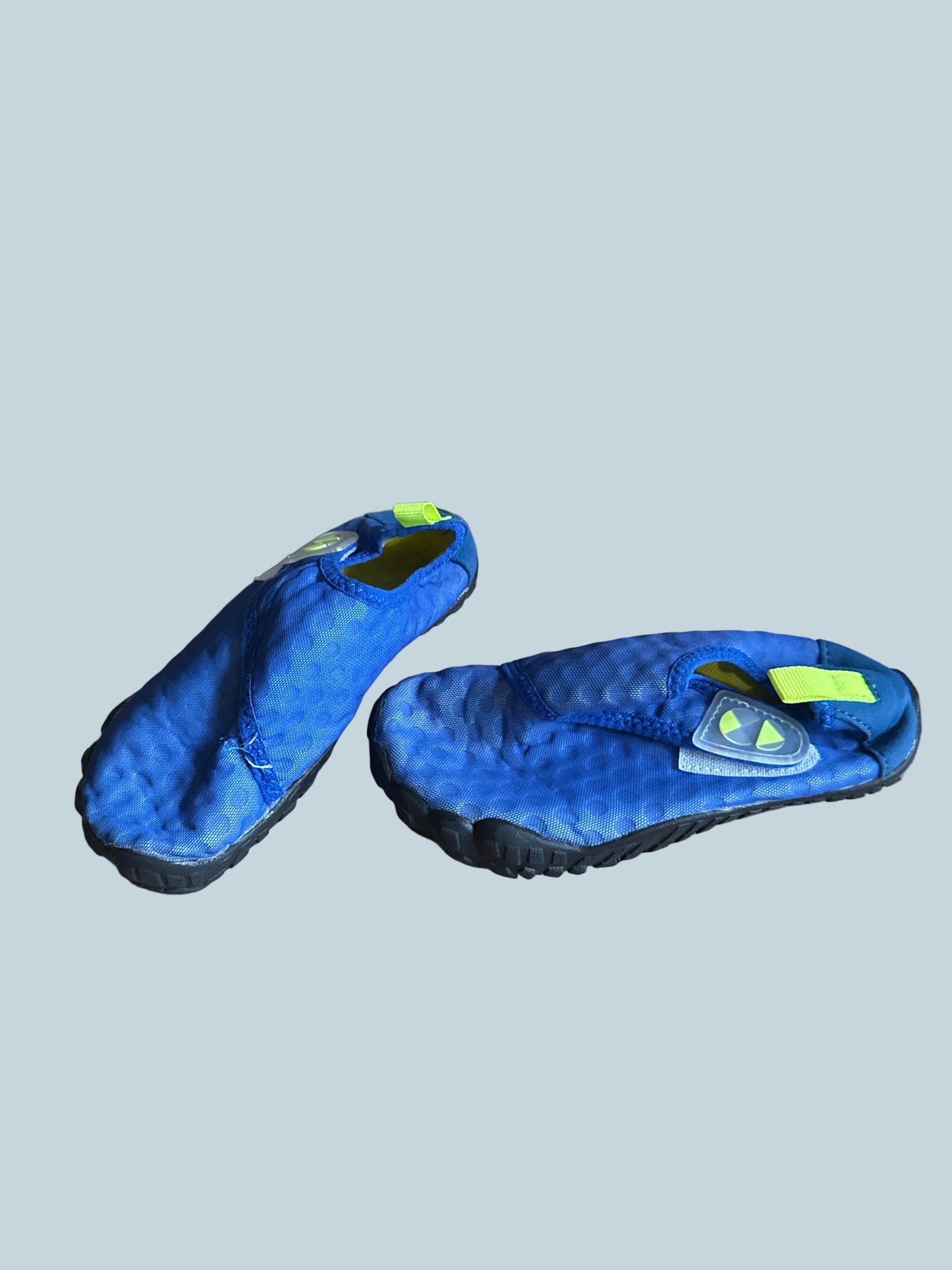 Kid Boys Girls Water Shoe. Secondhand. Kids Size 11.5