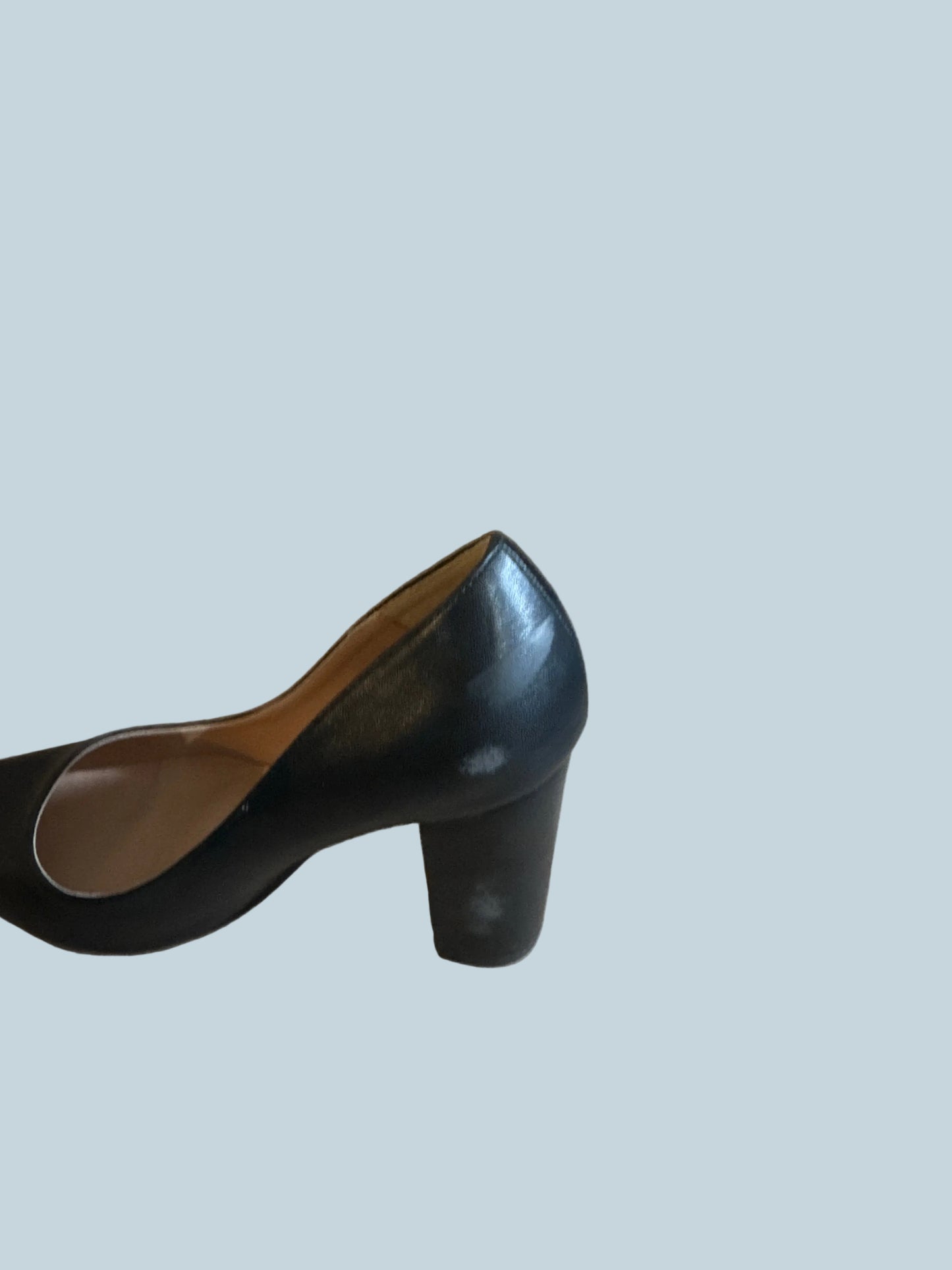 Joy in love women high high-heeled pump shoe. secondhand. Size 8.5