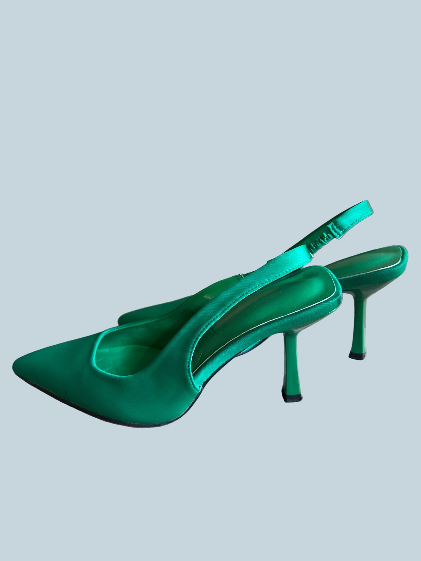 Women Heeled Slingback Pump Shoe. Secondhand. Size 38