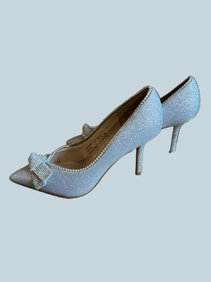 Dream Pair Women Sparkling Rhinestone Heeled Pump Shoe. Like New. Size 6.5