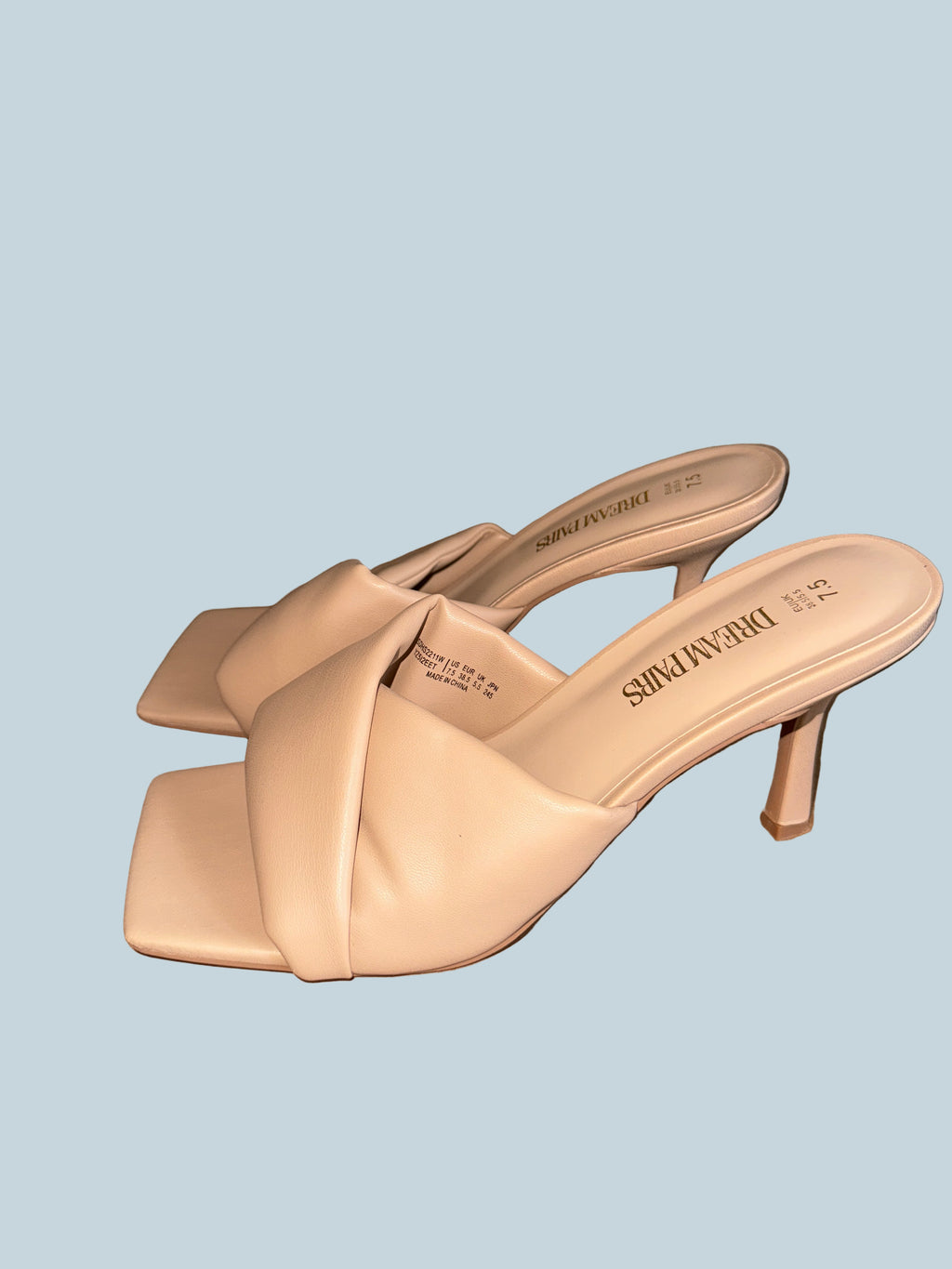 Dreampairs Women Kitten Heeled Slide Shoe Slippers. Like New. Size 7.5