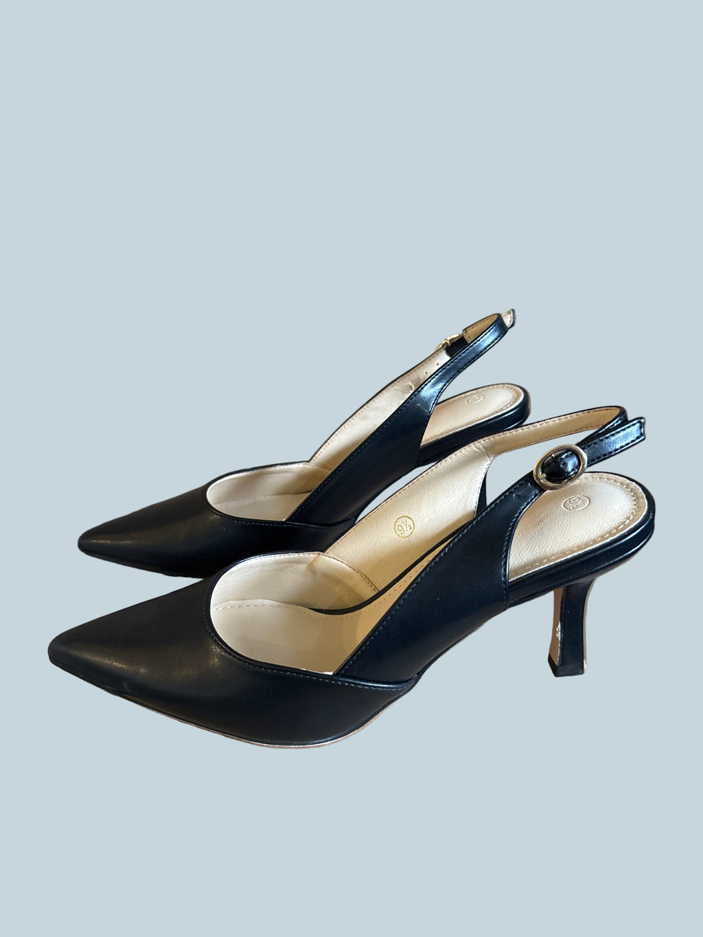 Women Heeled Slingback Pump Shoe. Like New. Size 9.5