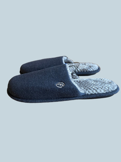Evenform Men Slipon Shoe Slippers. Like New. Size 42