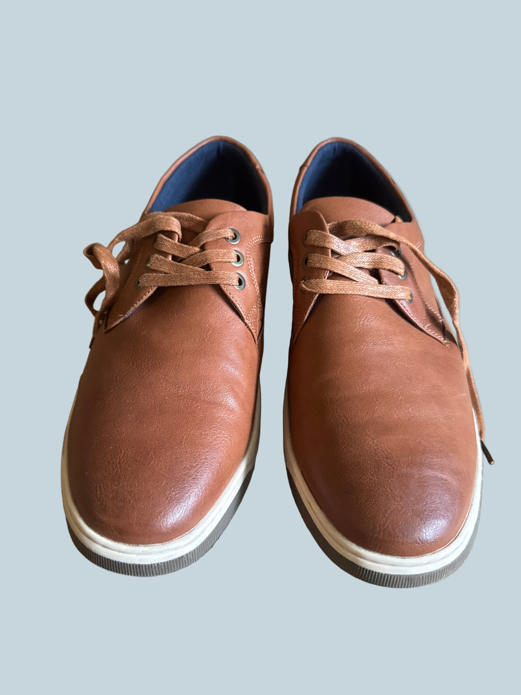 Jousen Men Casual Shoe Sneakers. Secondhand. Size 13