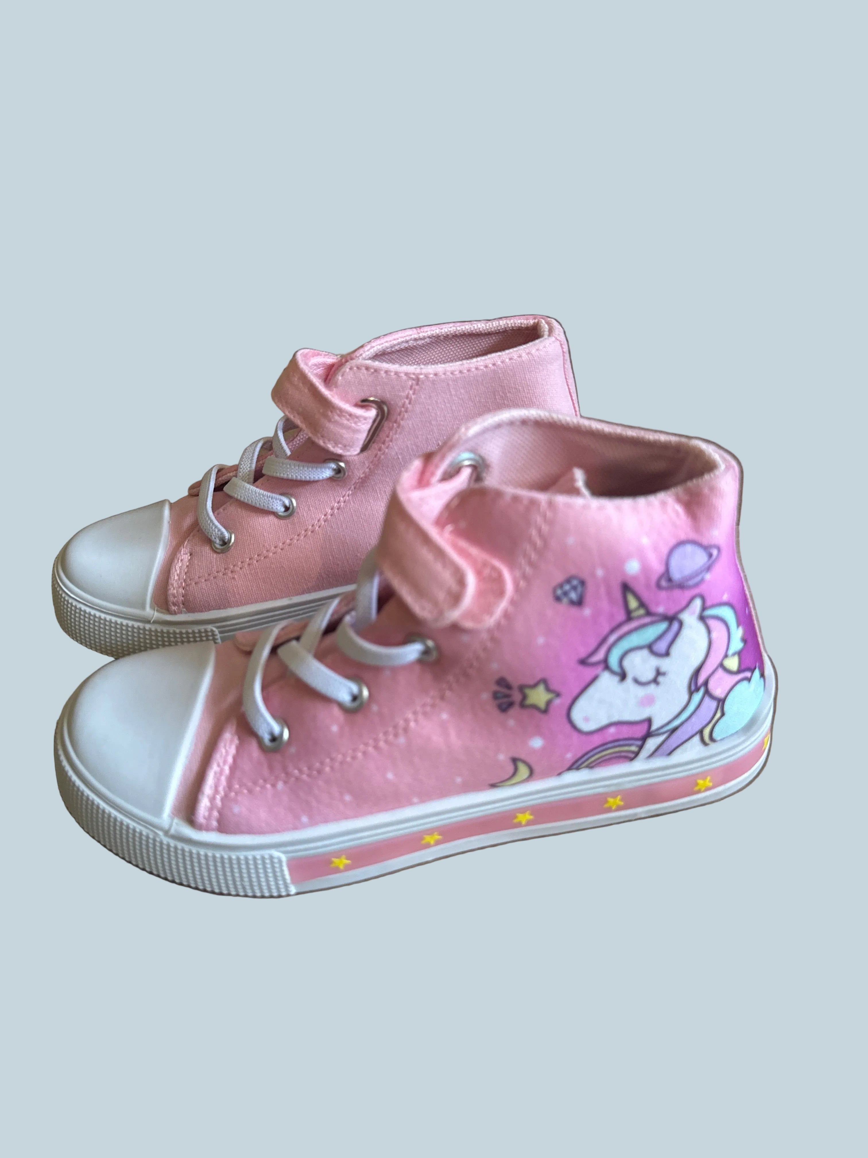 Sesame Street high-top Light Up Girls Canvas Shoes. Like New. Kids Size 12