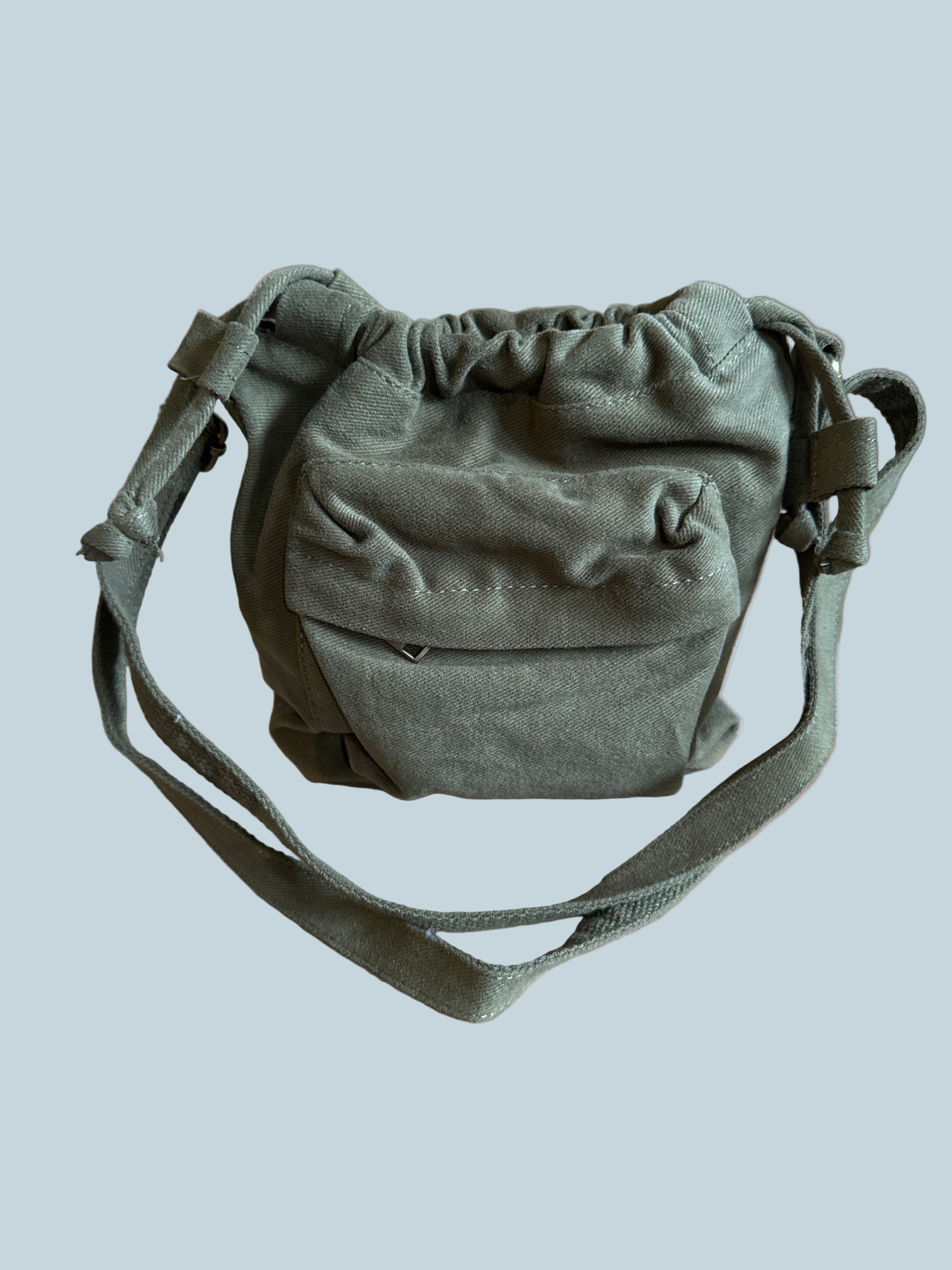 Crossbody Tote Bag. Like I New. Size Small