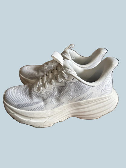 AllSwifit. Men Women Walking/ Running Shoe. Size 9