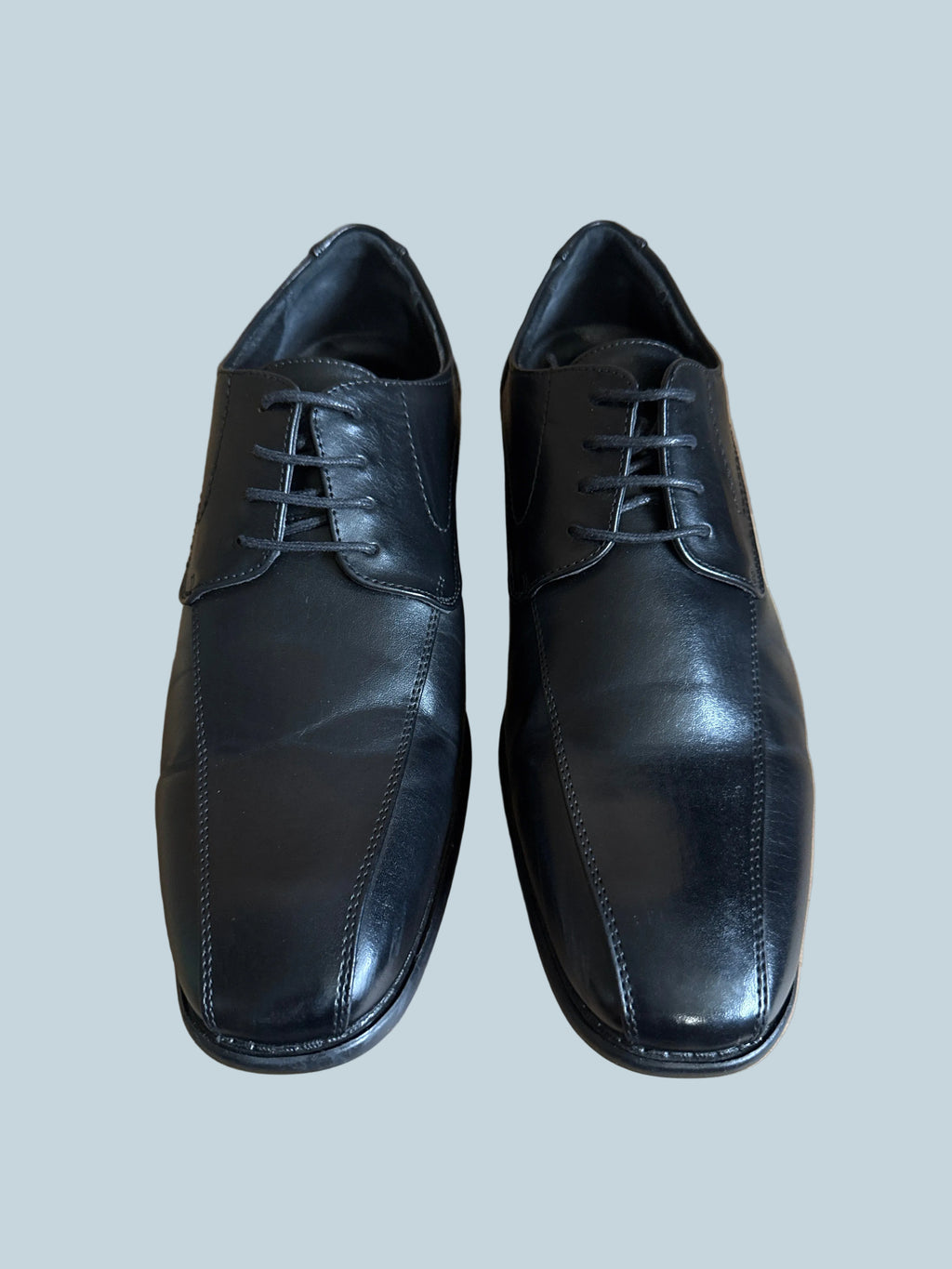 Bruno Marc Men Dress Shoe. Secondhand. Size 10.5