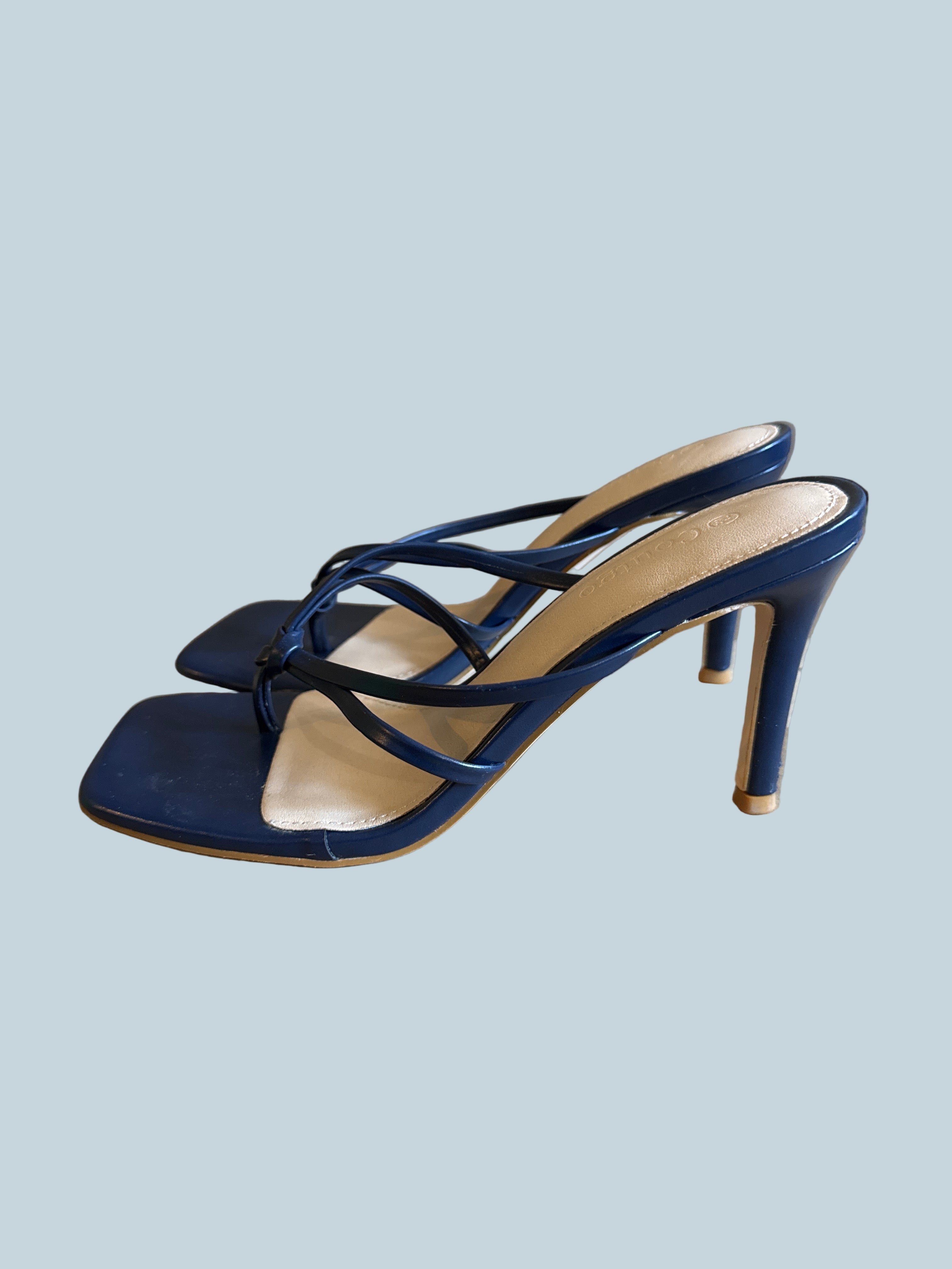 Coutgo Women Heeled Slide Shoe Sandals. Secondhand. Size 7.5