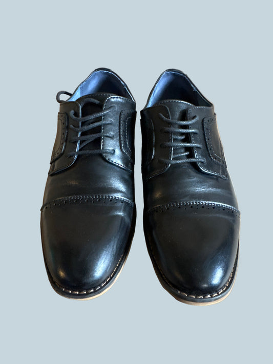 Bruno Marc Men Dress Shoe. Secondhand. Size 6