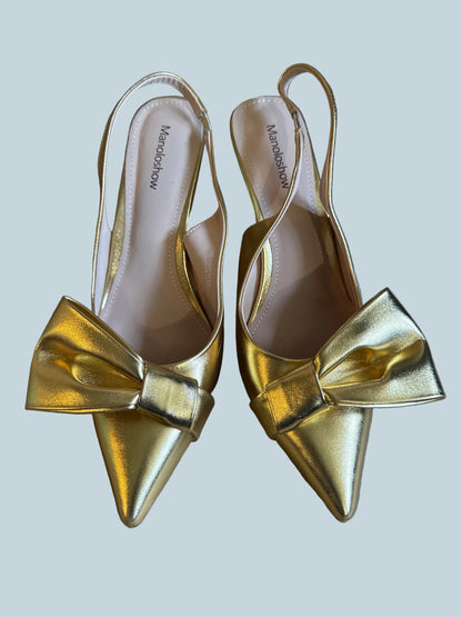 Manoloshow Women Heeled slingback Pump. Like New. Size 9.5