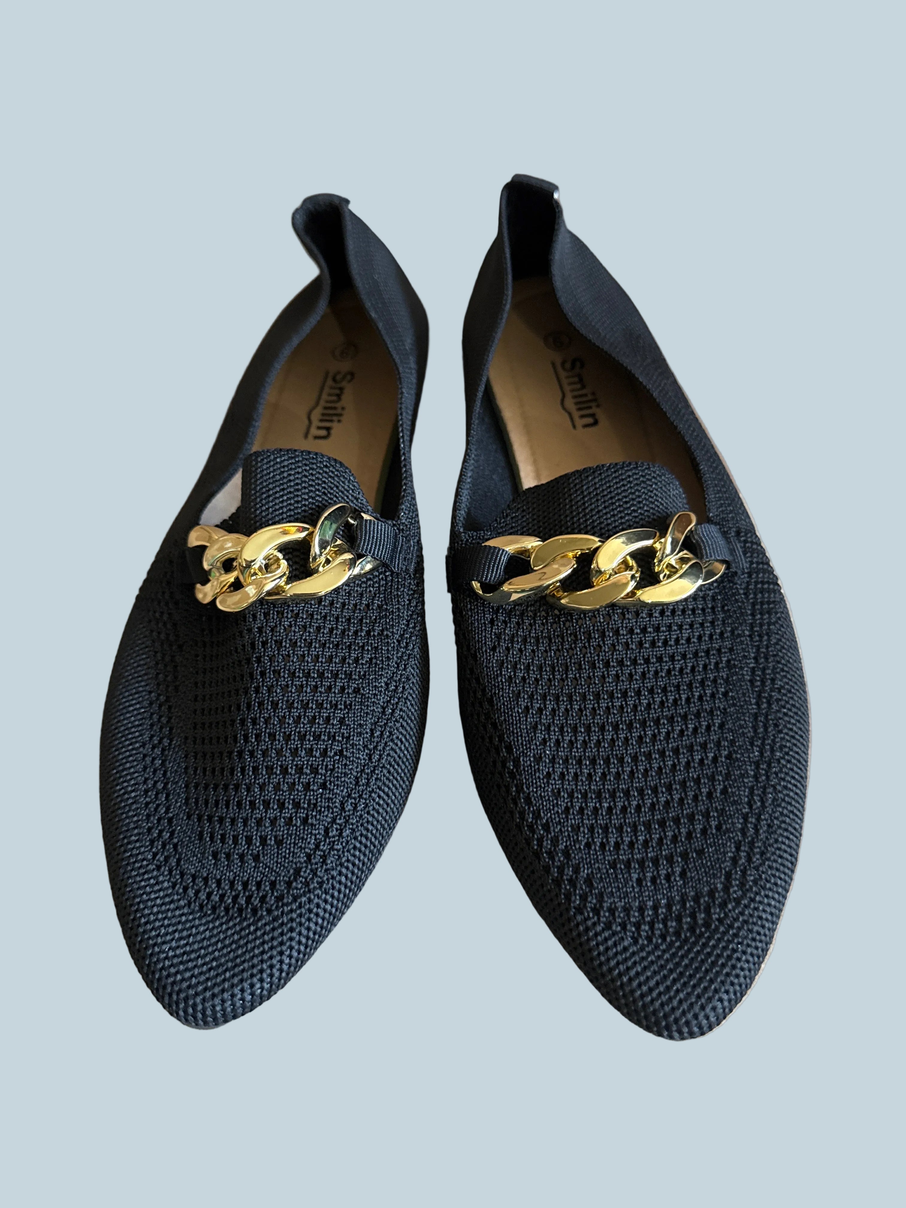 Women Ballet Flat Shoe. Like New. Size 9