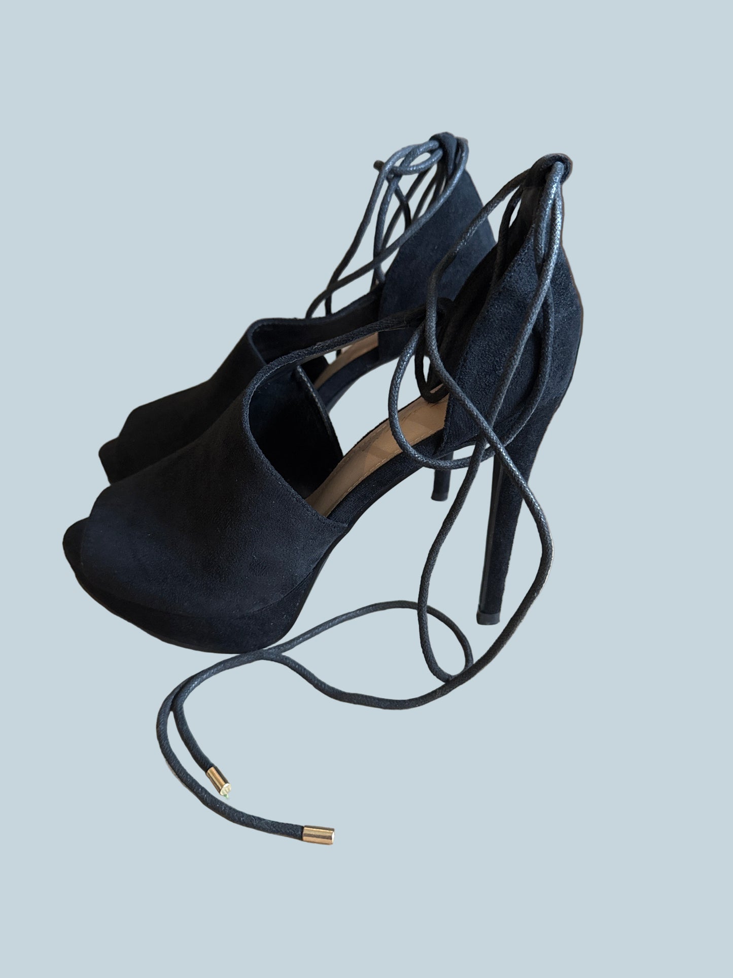 Fashare Women Ankle Tie Lace Up High Heel. Like New. Size 9