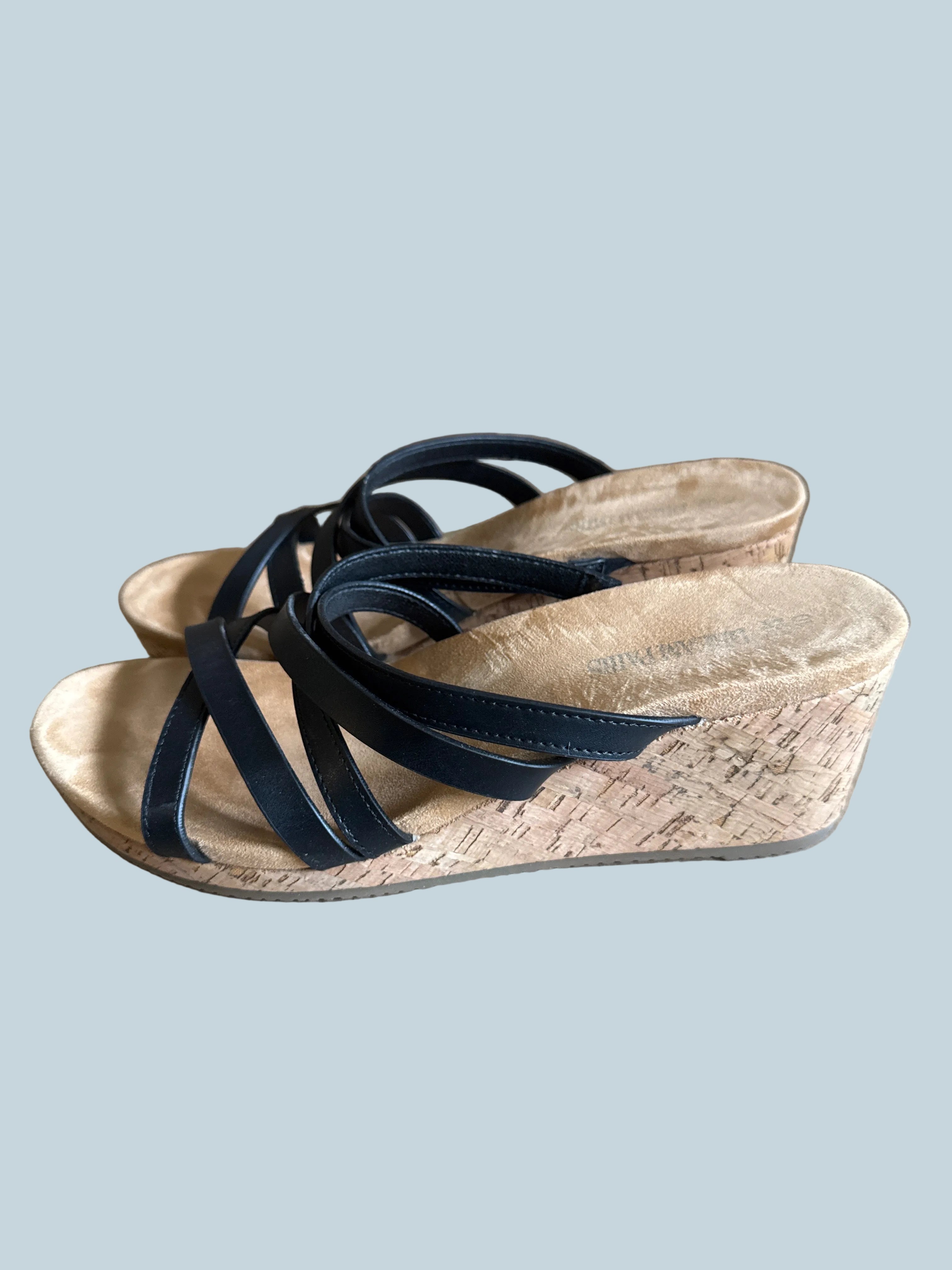 Dream Pairs Women Wedge Slide Sandals. Like New. Size 10