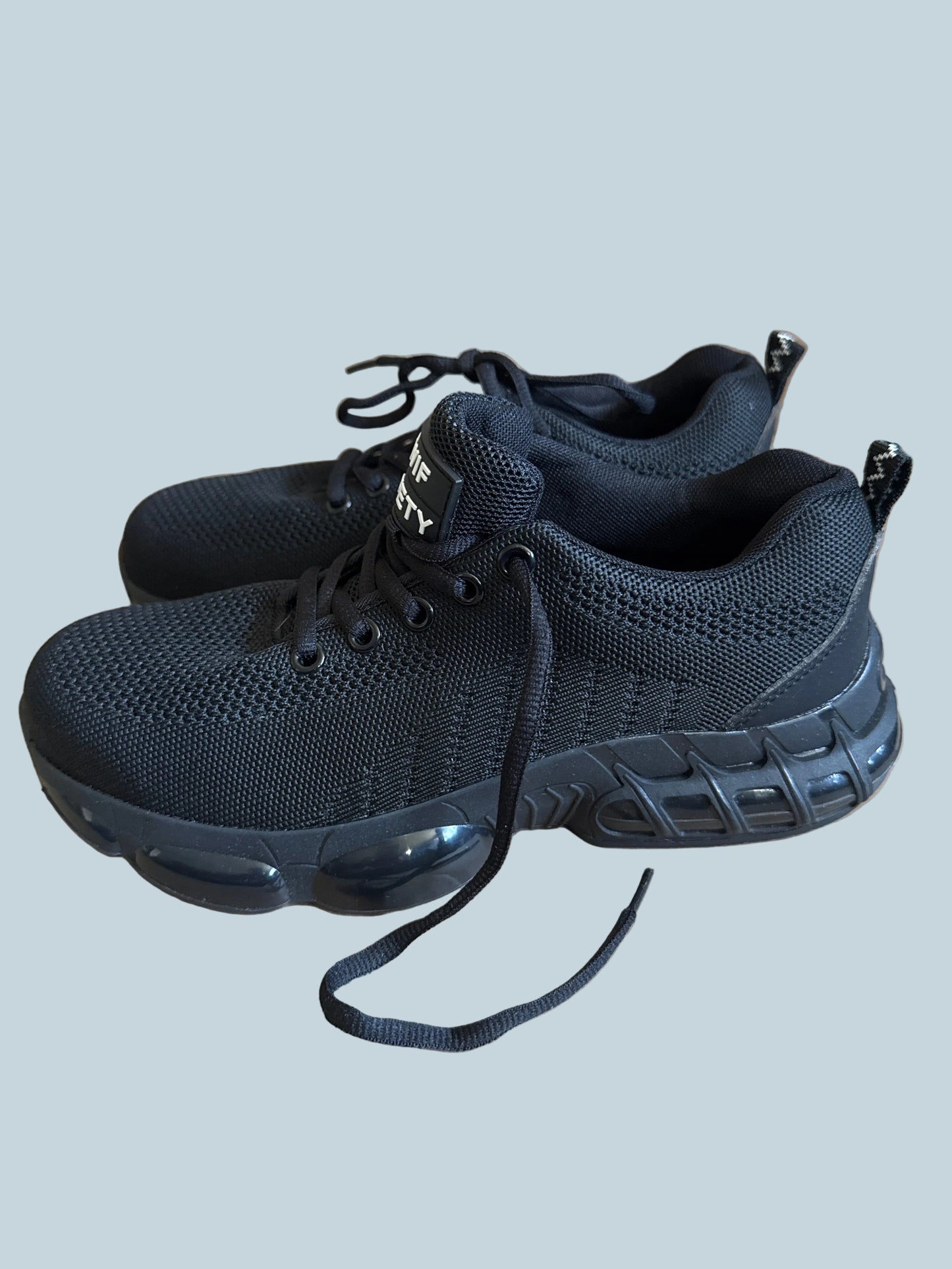 OWIF Men Women Safety Shoe Sneakers. Like New. Size 39