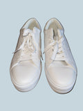 Like New. Men Women Casual Canvas Sneakers Shoe. Size 10.5
