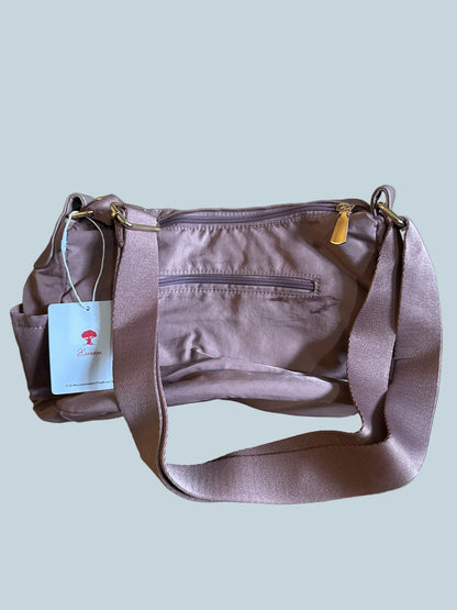 Esuan Crossbody Bag. Like New