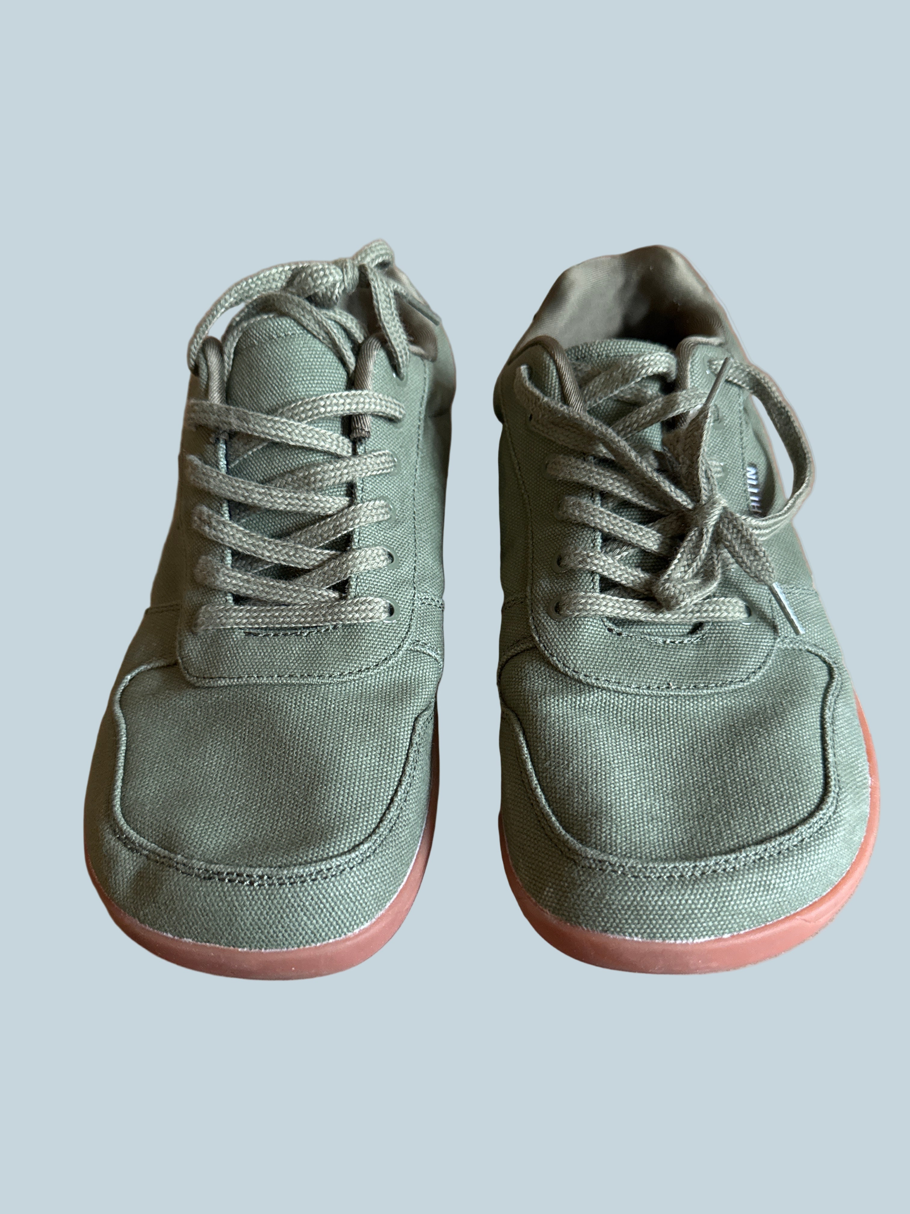 Within Men Barefoot Walking Shoe. Like New. Size 43