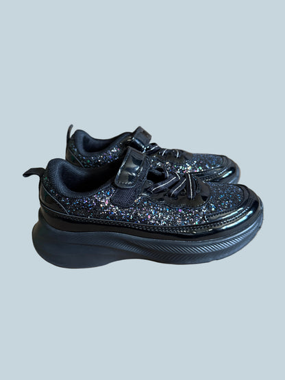 Kids Girls Athletic Shoe Sneakers. Like New. Kids Size 13