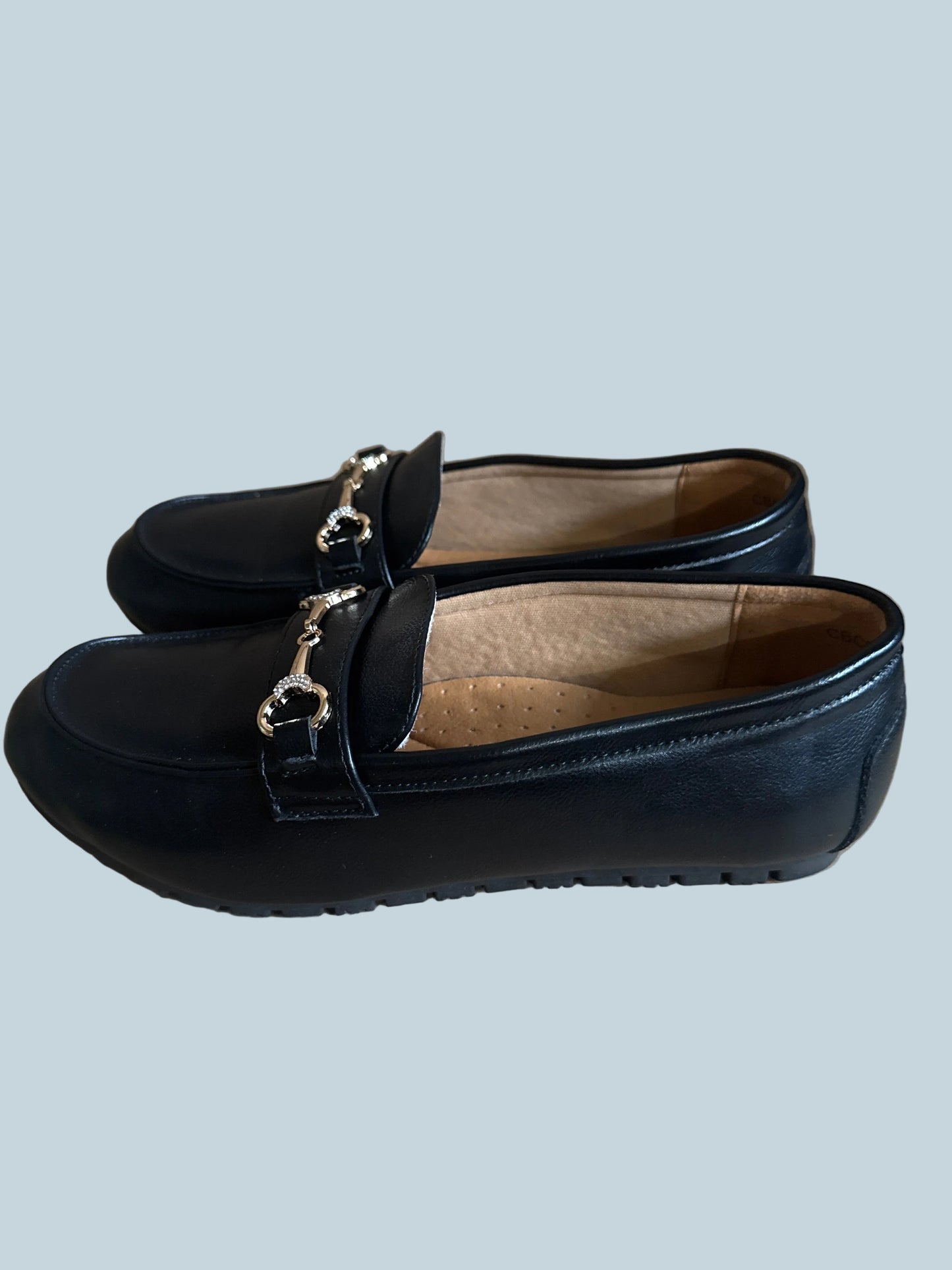 Cool Cosser C Women loafer Dress Shoe. Like New. Size 7.5