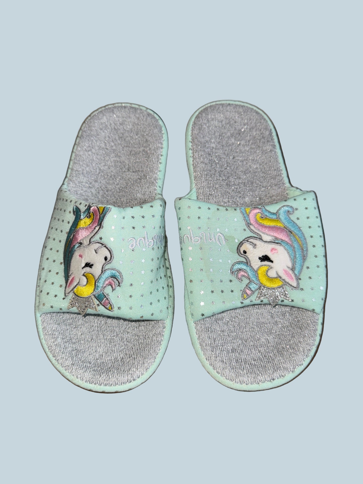 Unique Kids Girls Slide Shoe Sandals. Second hand. Size 6
