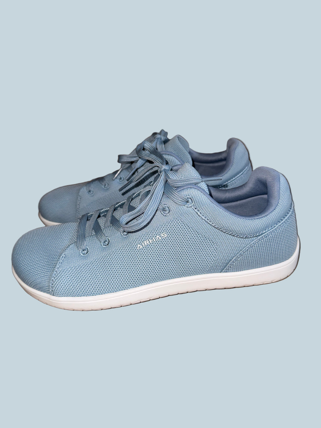 Air has Men Barefoot Walking Shoe. Like New. Size 8.5