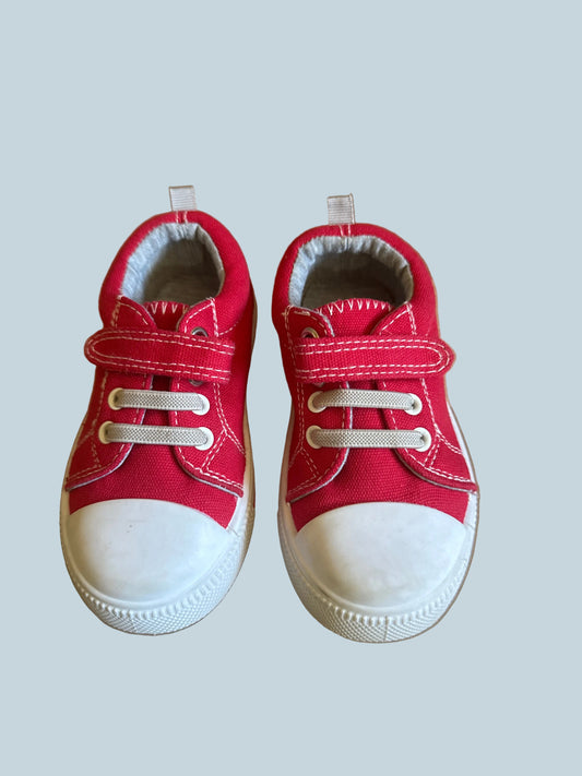 Kid Slip-on Boys  Girls Shoe Sneaker Canvas. Like New. Toddler Size 6