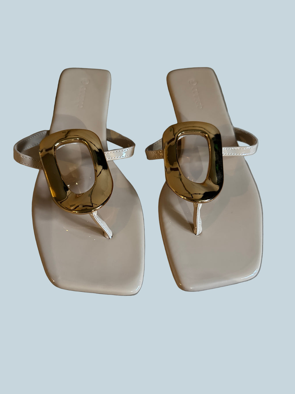 Coutigo Women Slide Shoe Sandals. Like New. Size 10