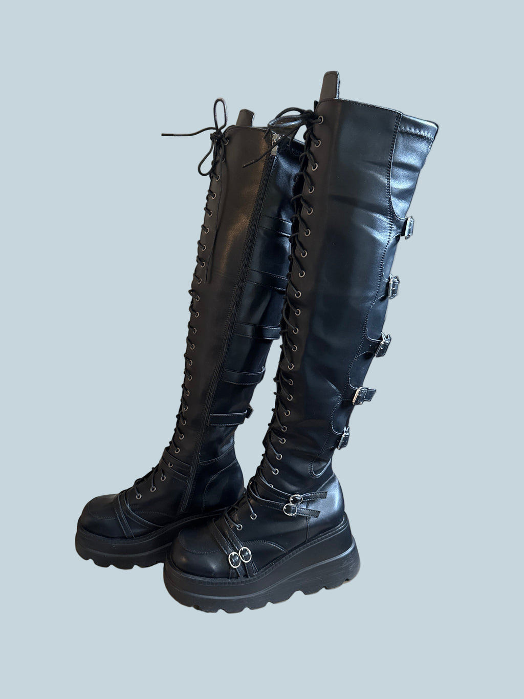 Women Above knee-high boot. Secondhand. Size 43