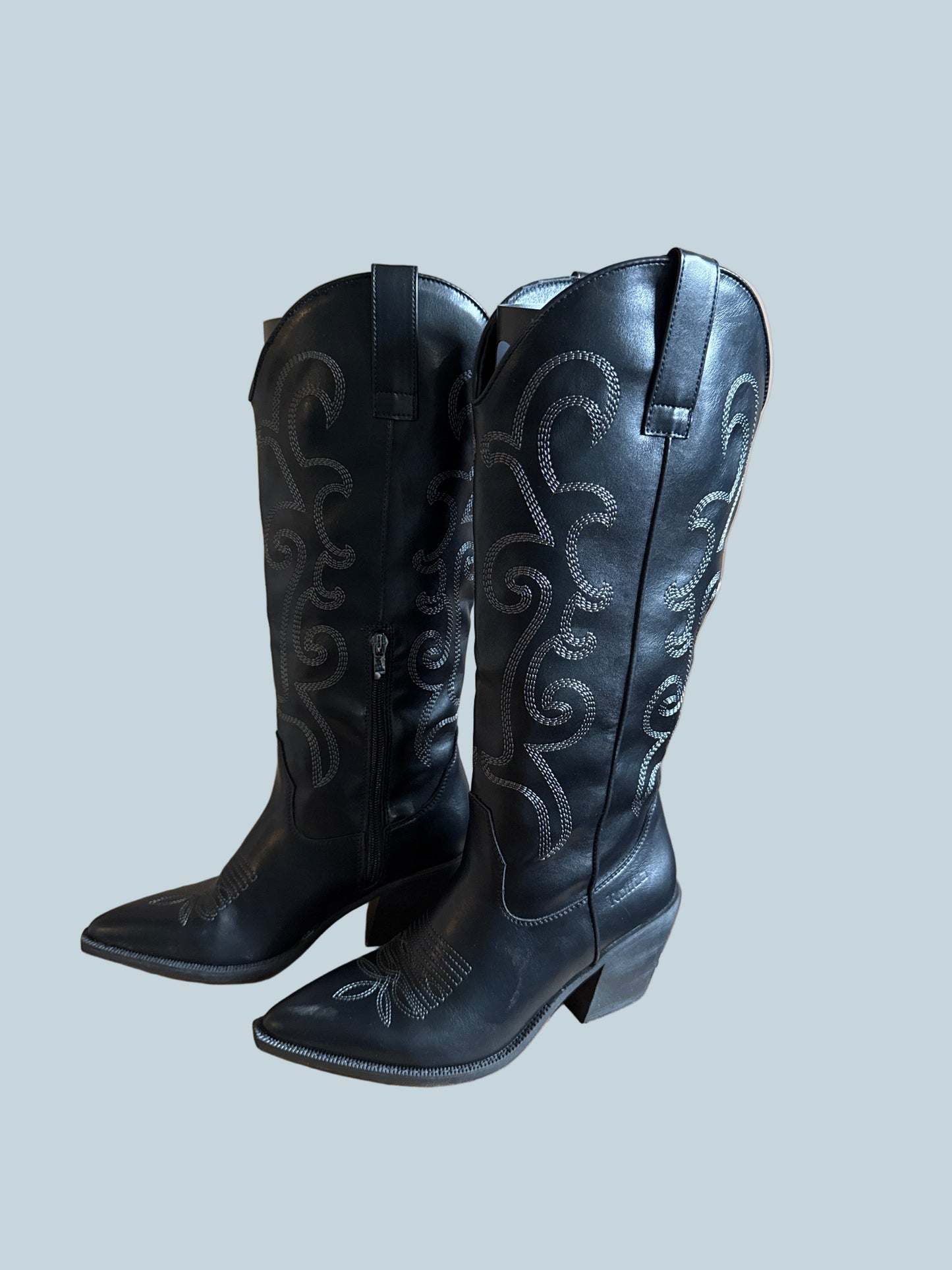 Rollda Women Knee High Cowboy Boot. Like New. Size 7