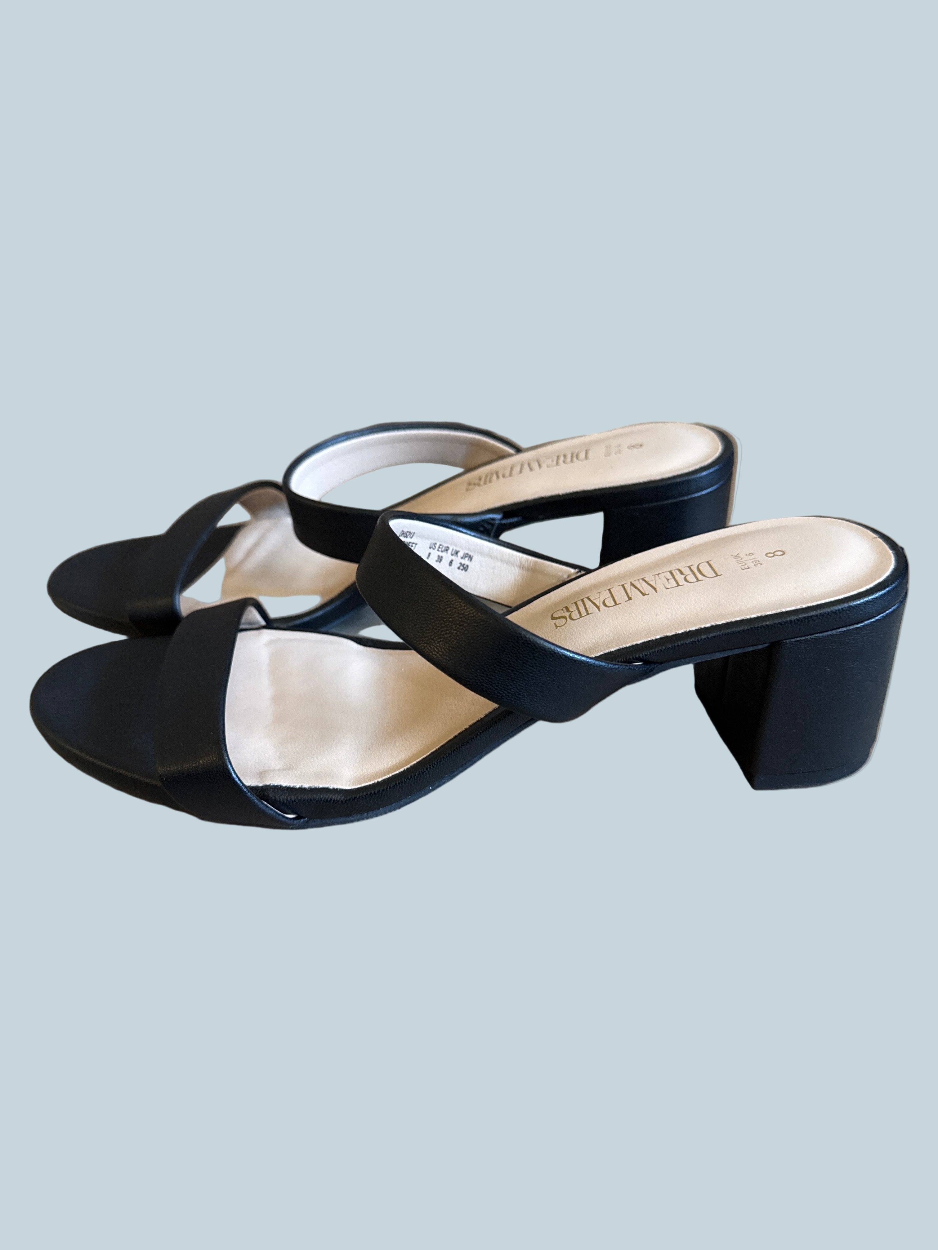 Dream Pairs Women Block-heeled Slide sandals. Like New. Size 8