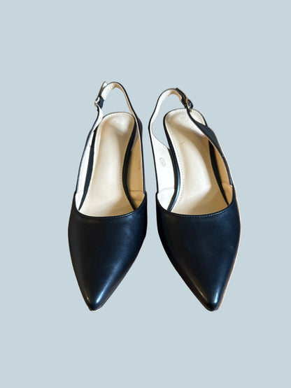 Women Heeled Slingback Pump Shoe. Like New. Size 9.5