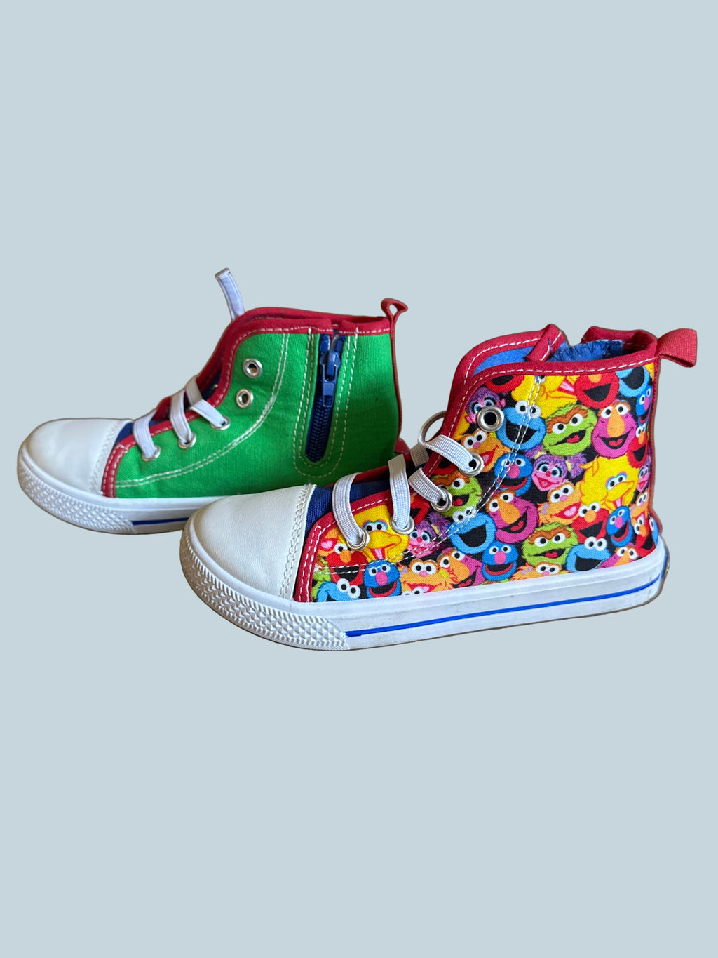Sesame Street Kids High Top Canvas Sneakers. Like New. Kids Size 11