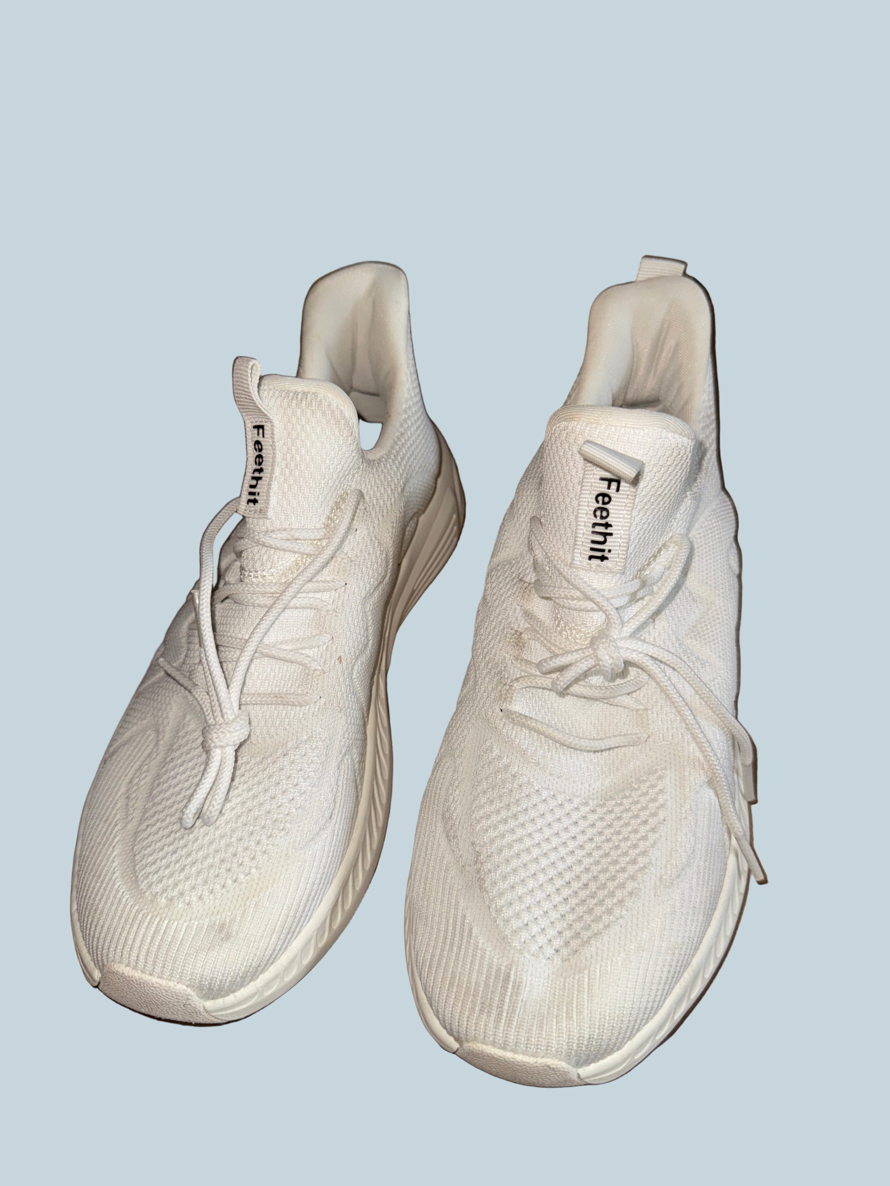 Feethit Men Athletic Shoe Sneakers. Secondhand. Size 39