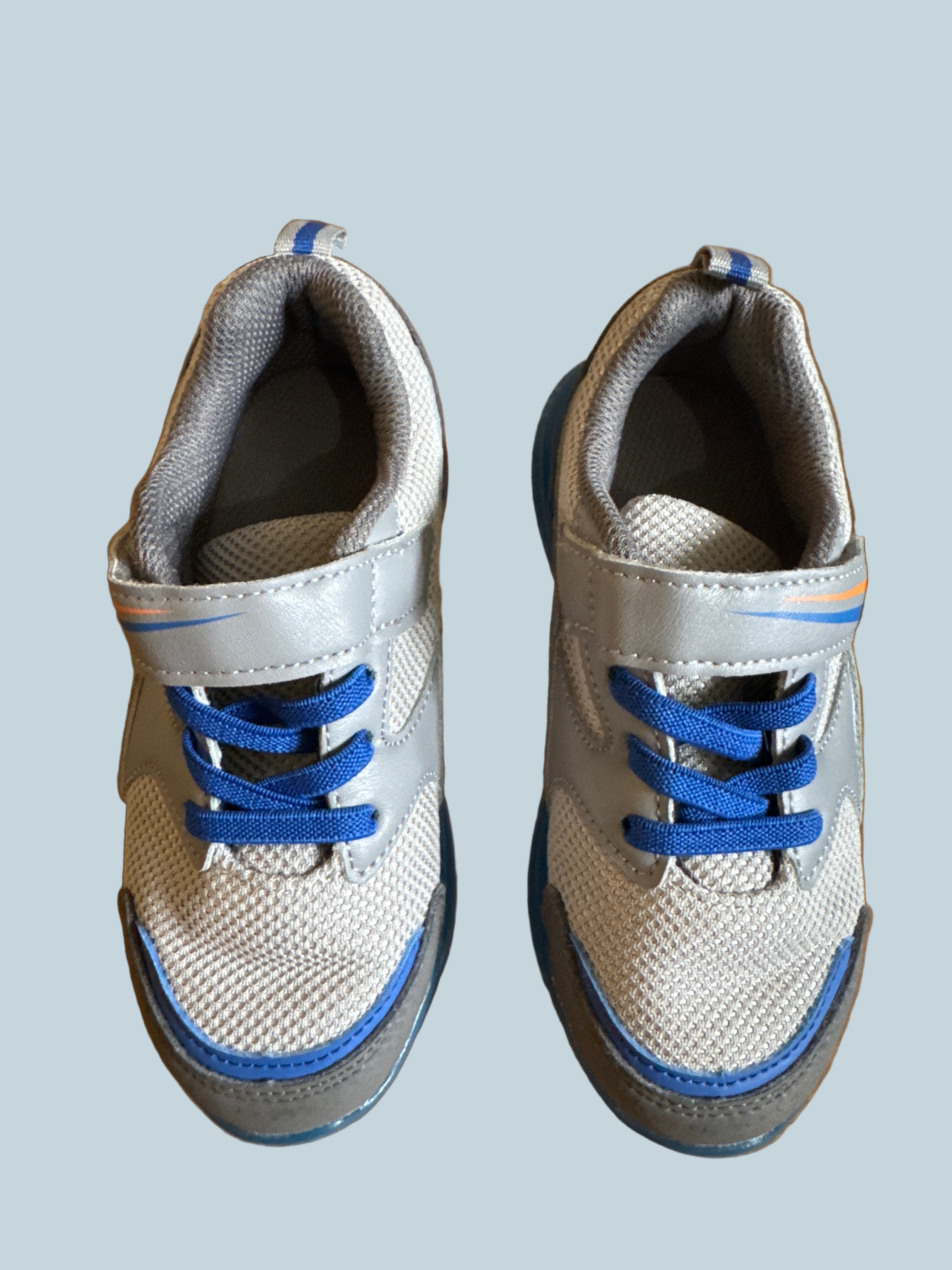 Yeskiss Kids Boys Light Light-up Shoe Sneakers. Like New. Toddler Size 10