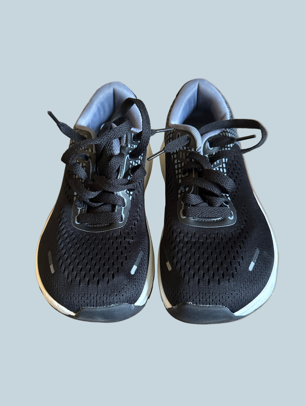 Jackshibo Men Box Walking Shoe Sneakers. Like New. Size 40