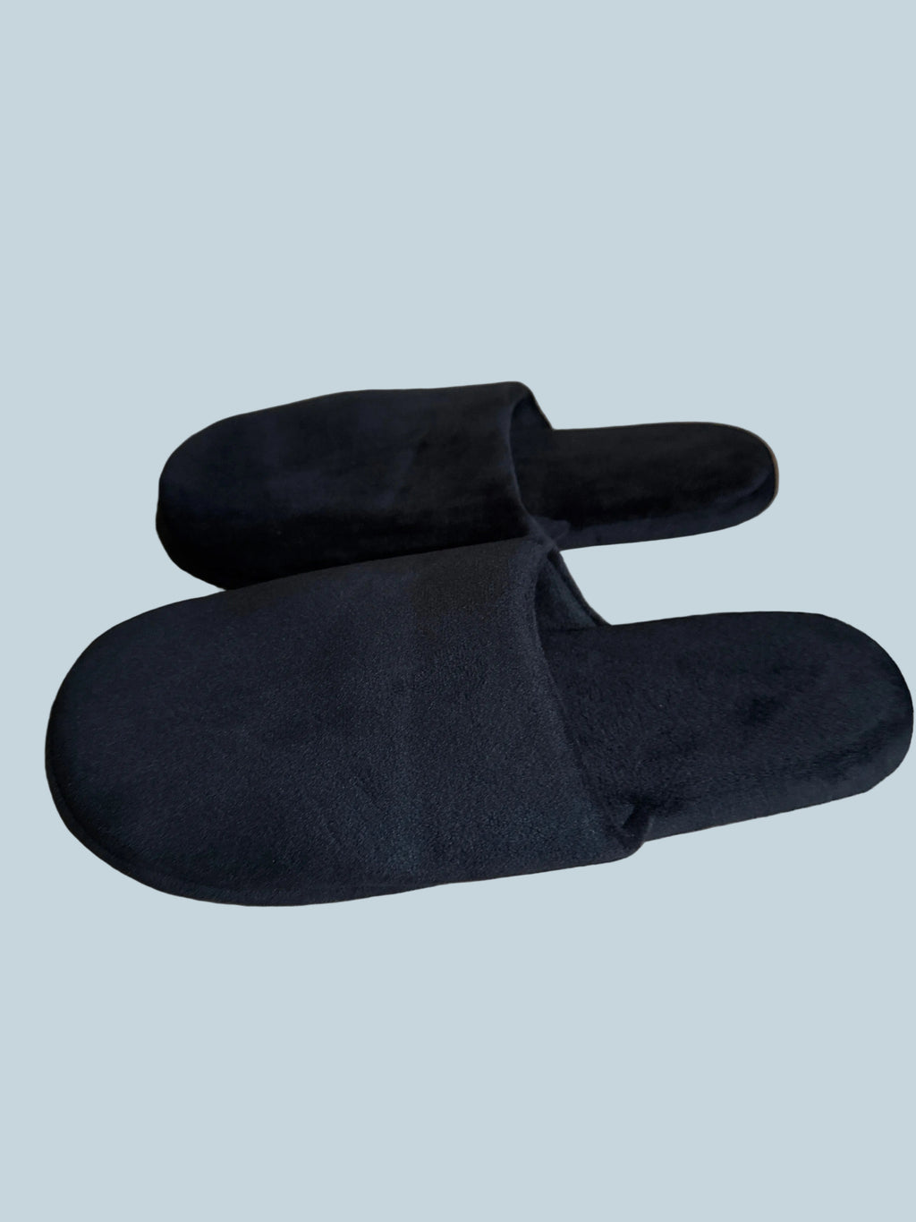 Women Slipon Shoe Slippers. Like New. Size 11