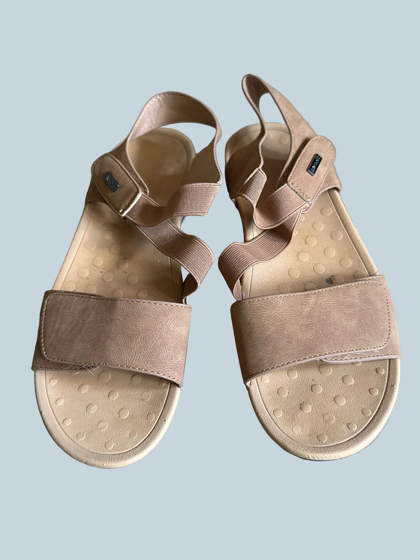 Women Shoe Sandals. Secondhand. Size 40