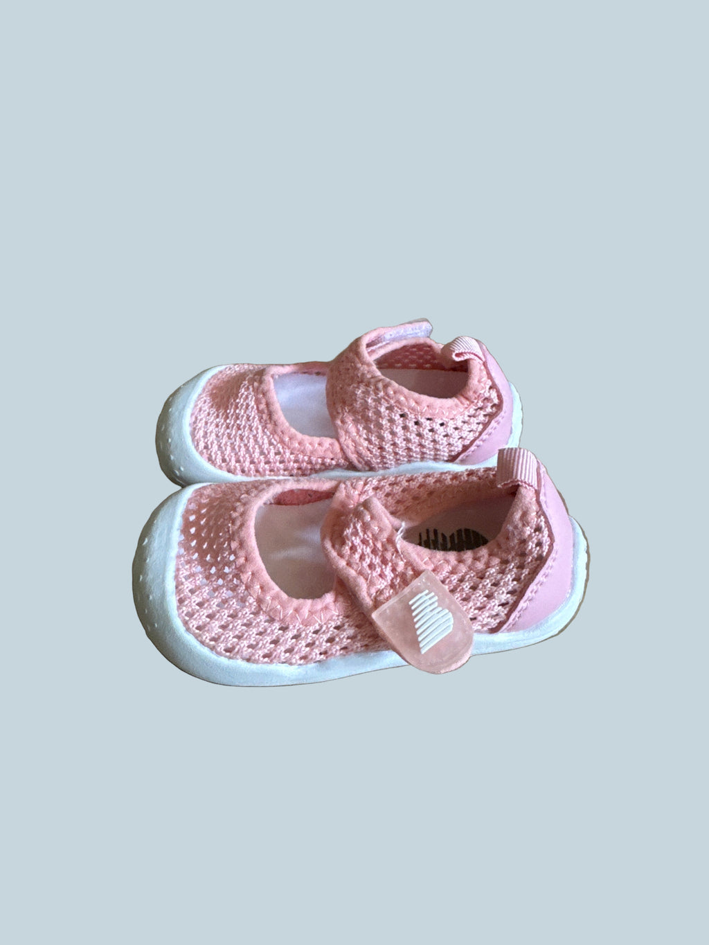 Girls Water/Walking Shoe. Secondhand. Toddler Size 6-7