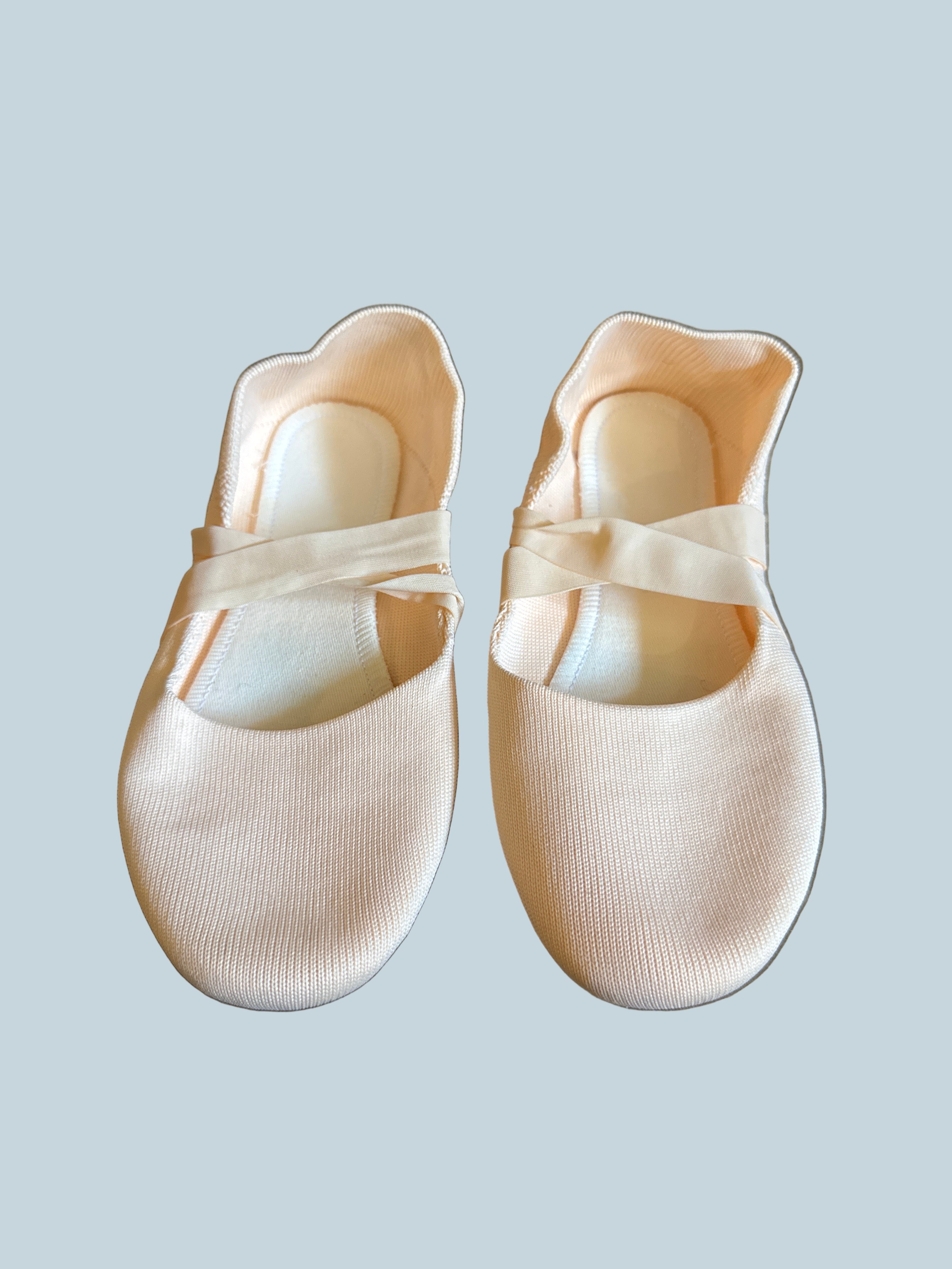 Women Ballet Dance Shoe. Like New. Size 7.5