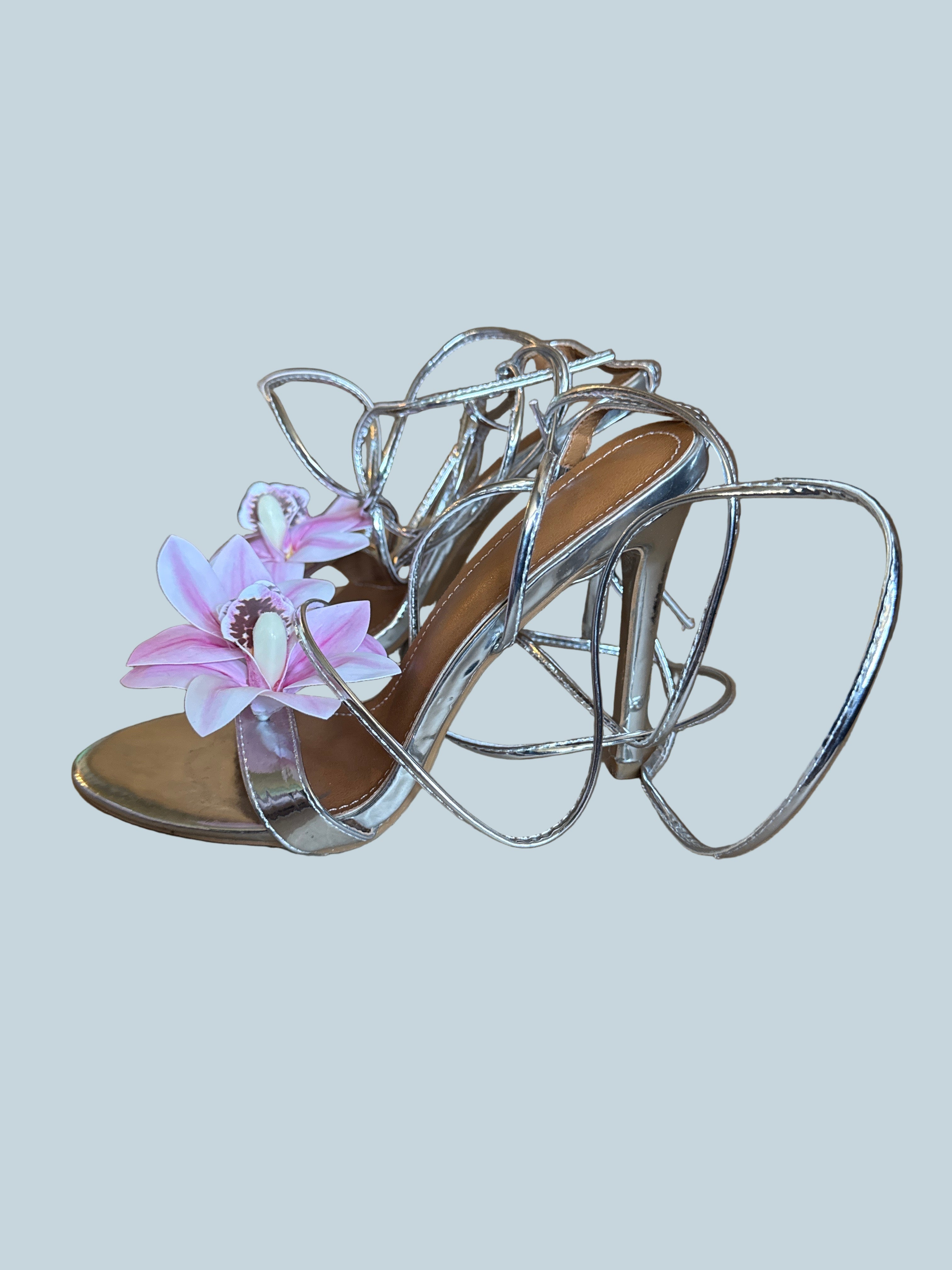 Women Ankle Tie Lace Up high-heeled Sandals. Like New. Size 41