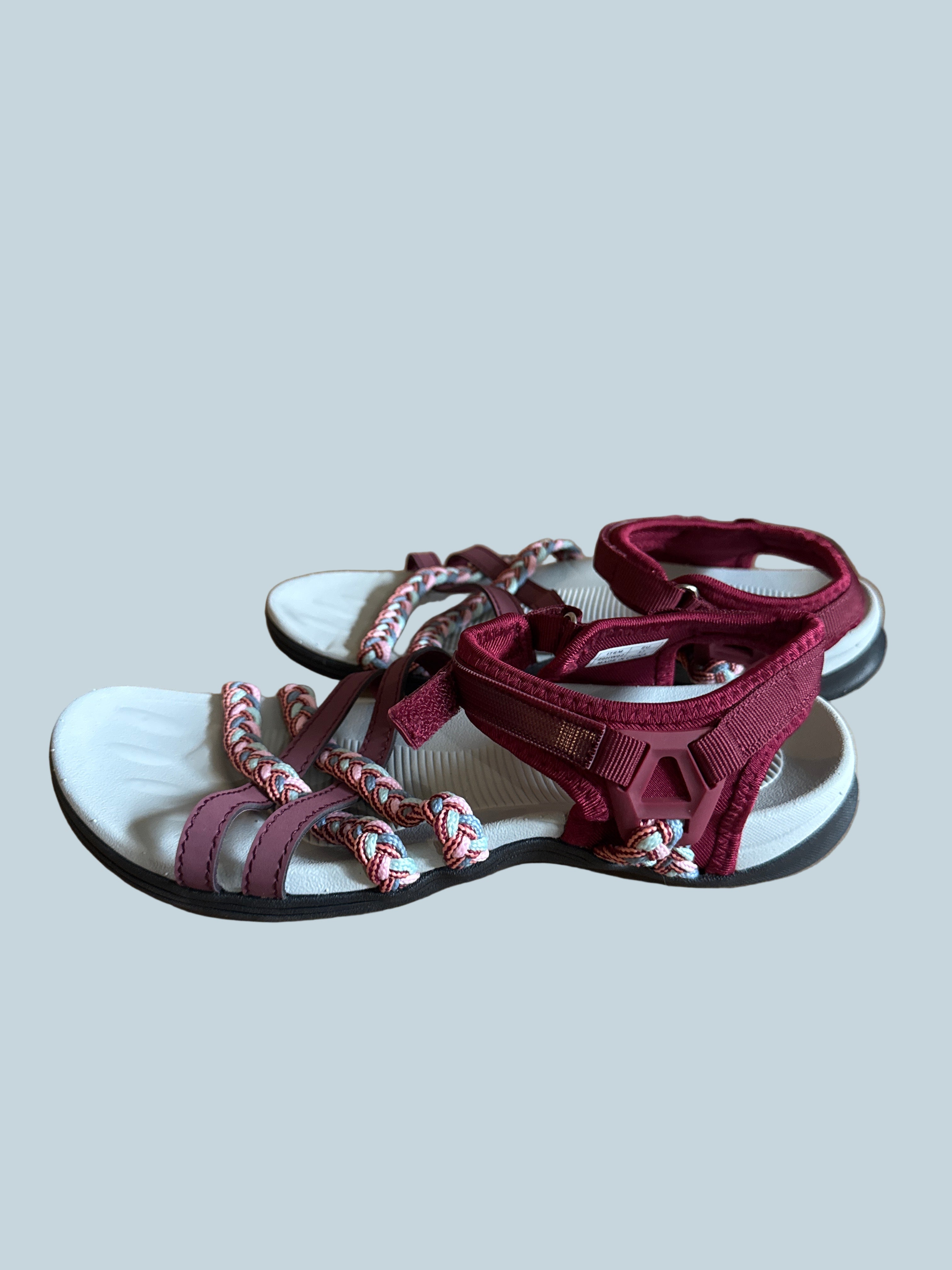 Ubfen Women Hiking Shoe Sandals. Like New. Size 37