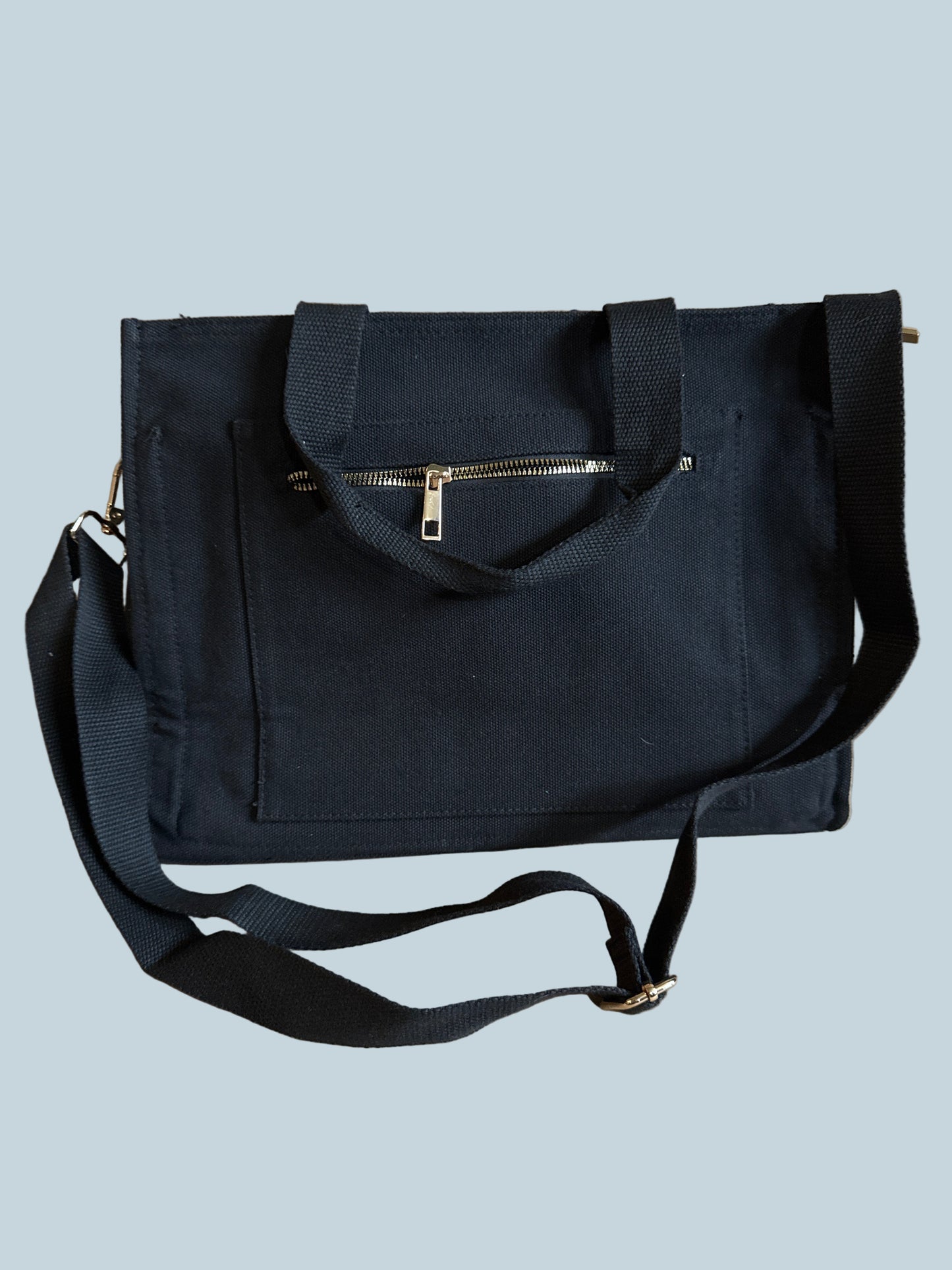 Multi-Pocket Tote Bag. Like New. Medium