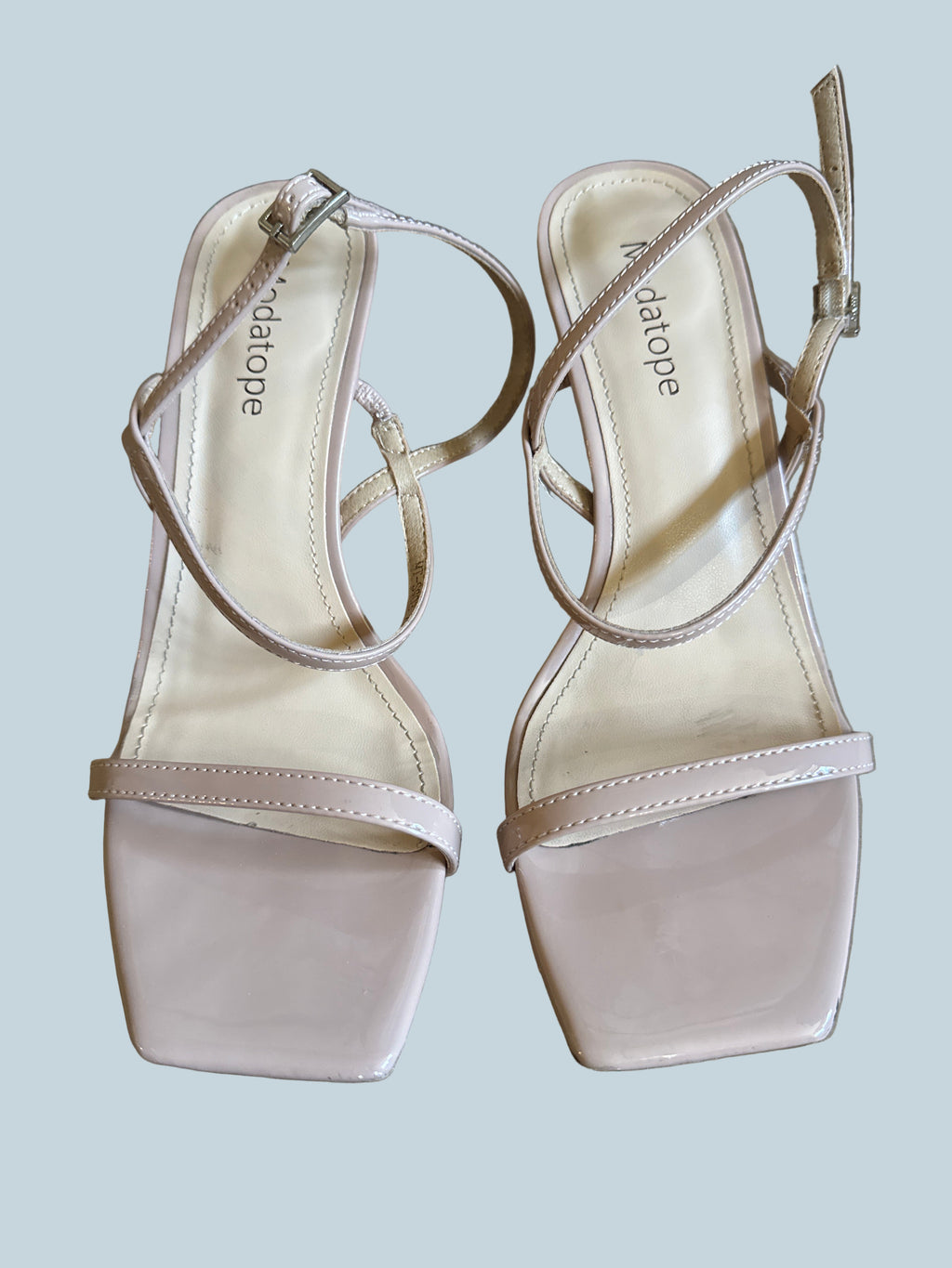 Modatope Women Heeled Sandals. Secondhand. Size 6