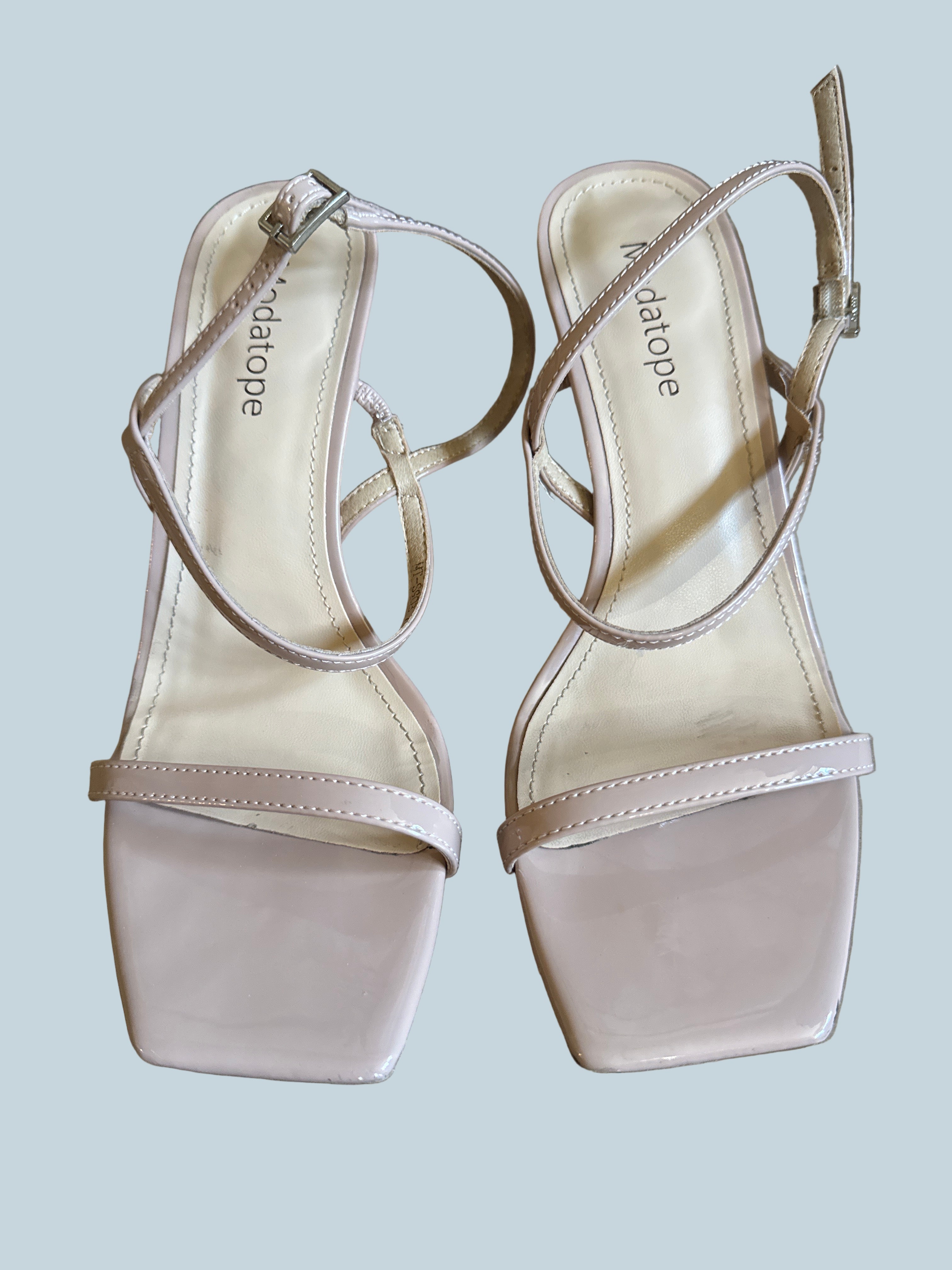 Modatope Women Heeled Sandals. Secondhand. Size 6