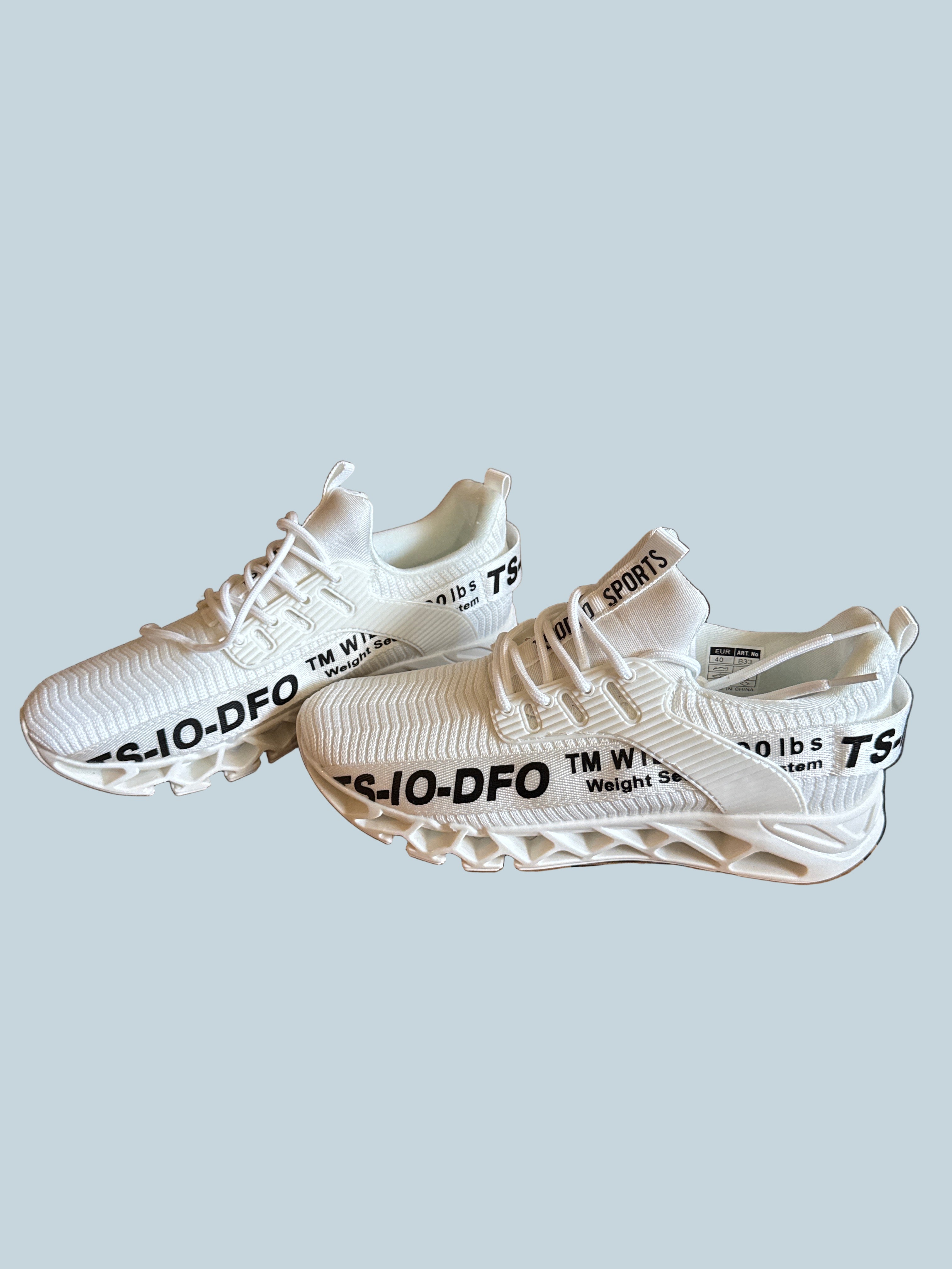 Just So So Men Safety Shoe Sneakers. Like New. Size 40