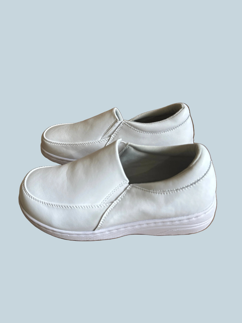 Girls Slip-on Shoe Flat. LikeNew. Kids Size 5.5