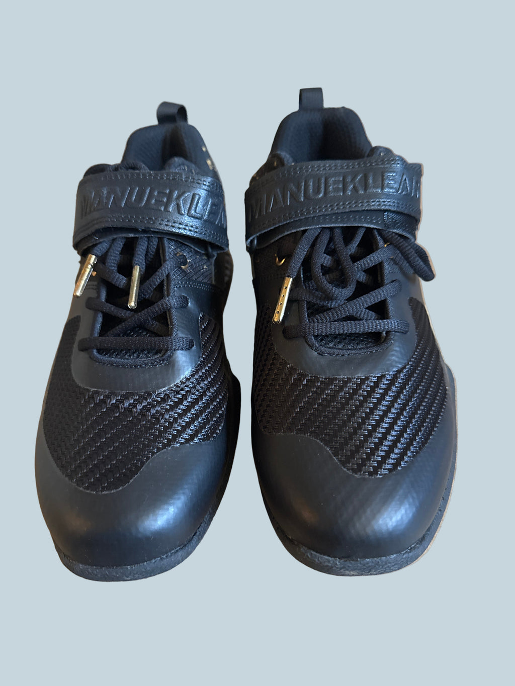 ManueKlear Men Women Fashion Shoe Sneakers. Like New. Size 11