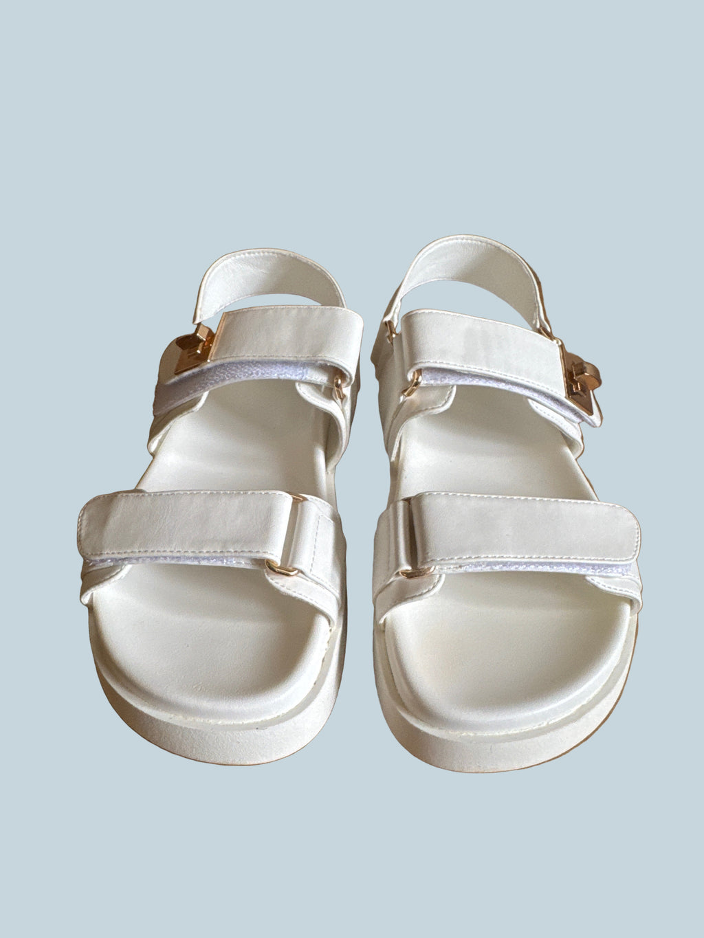 Women Slide Shoe Sandals. Like New. Size 7