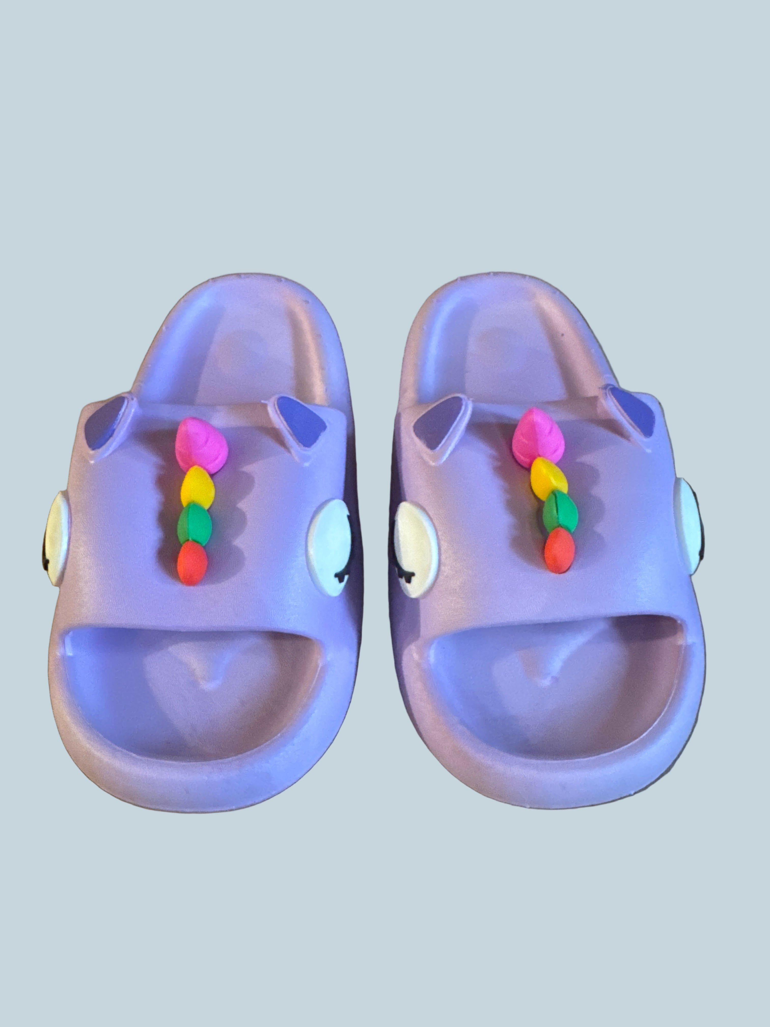 Kids Girls Slide Shoe Slippers. Secondhand. Size 32-33